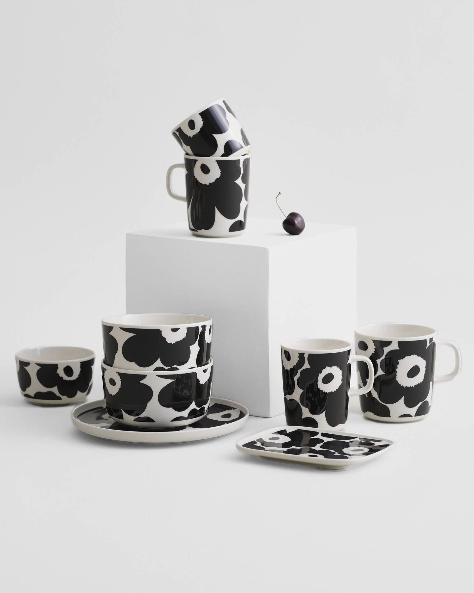 Oiva / Unikko mug 4 dl