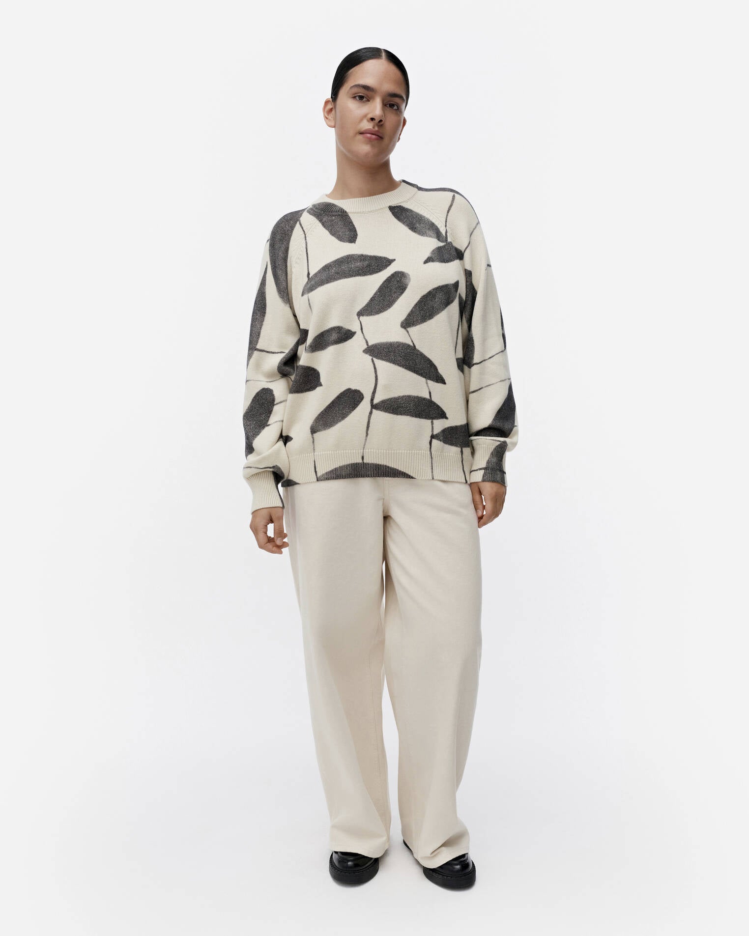 Viivoja Paju knitted pullover