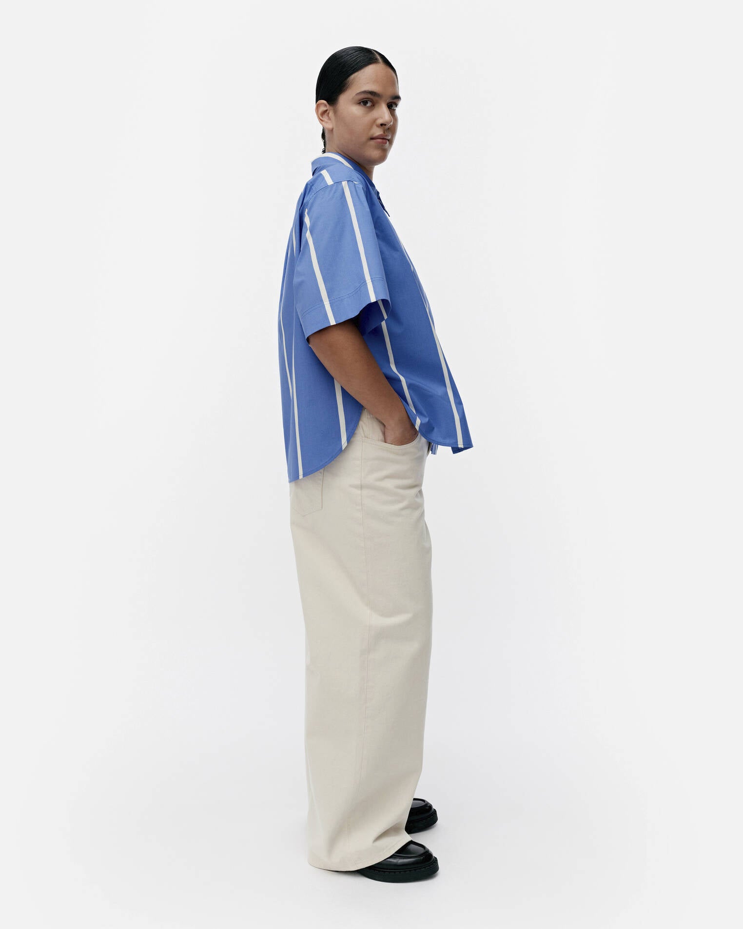 Sinertävä Puhveli blouse