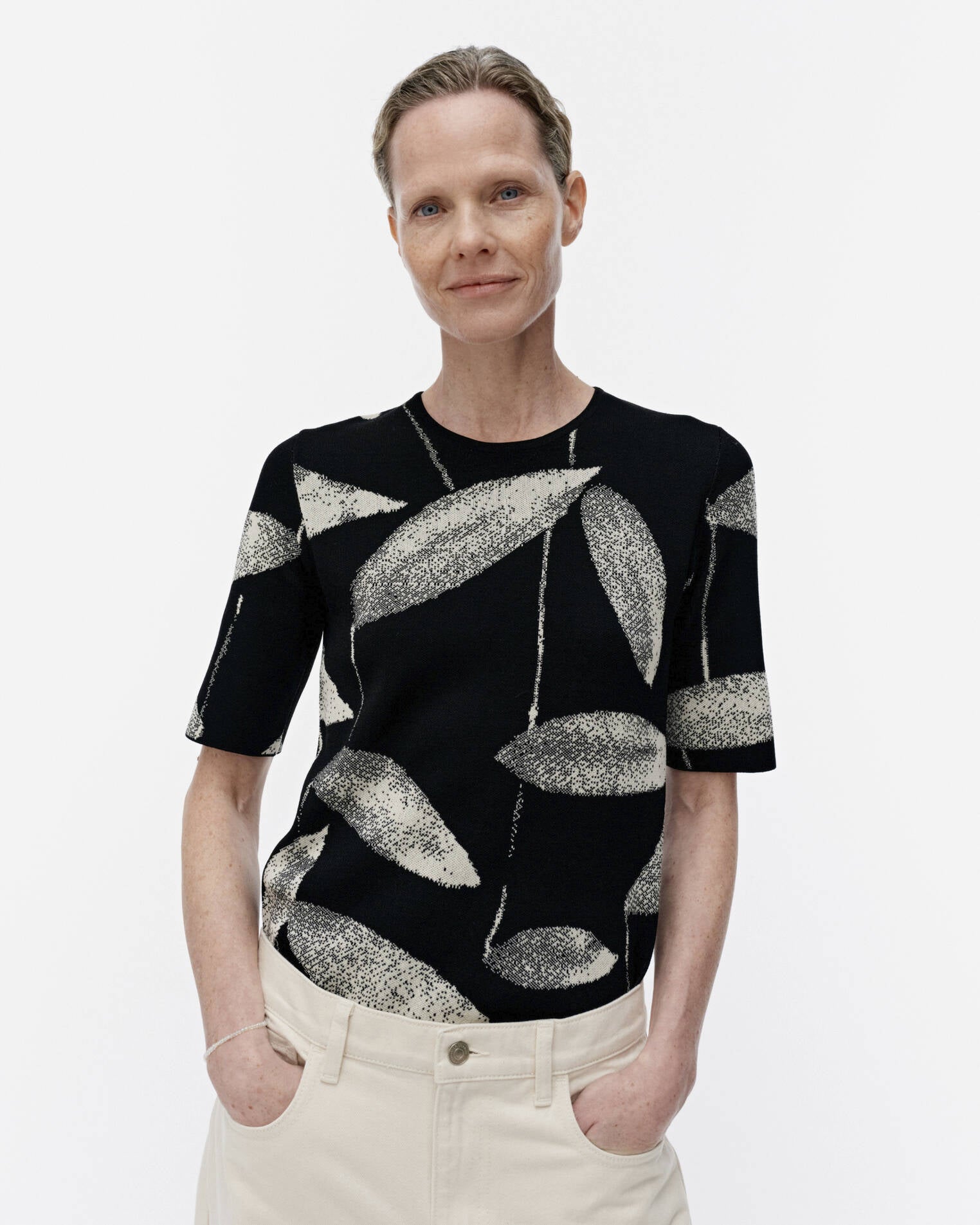 Valittu Paju knitted pullover