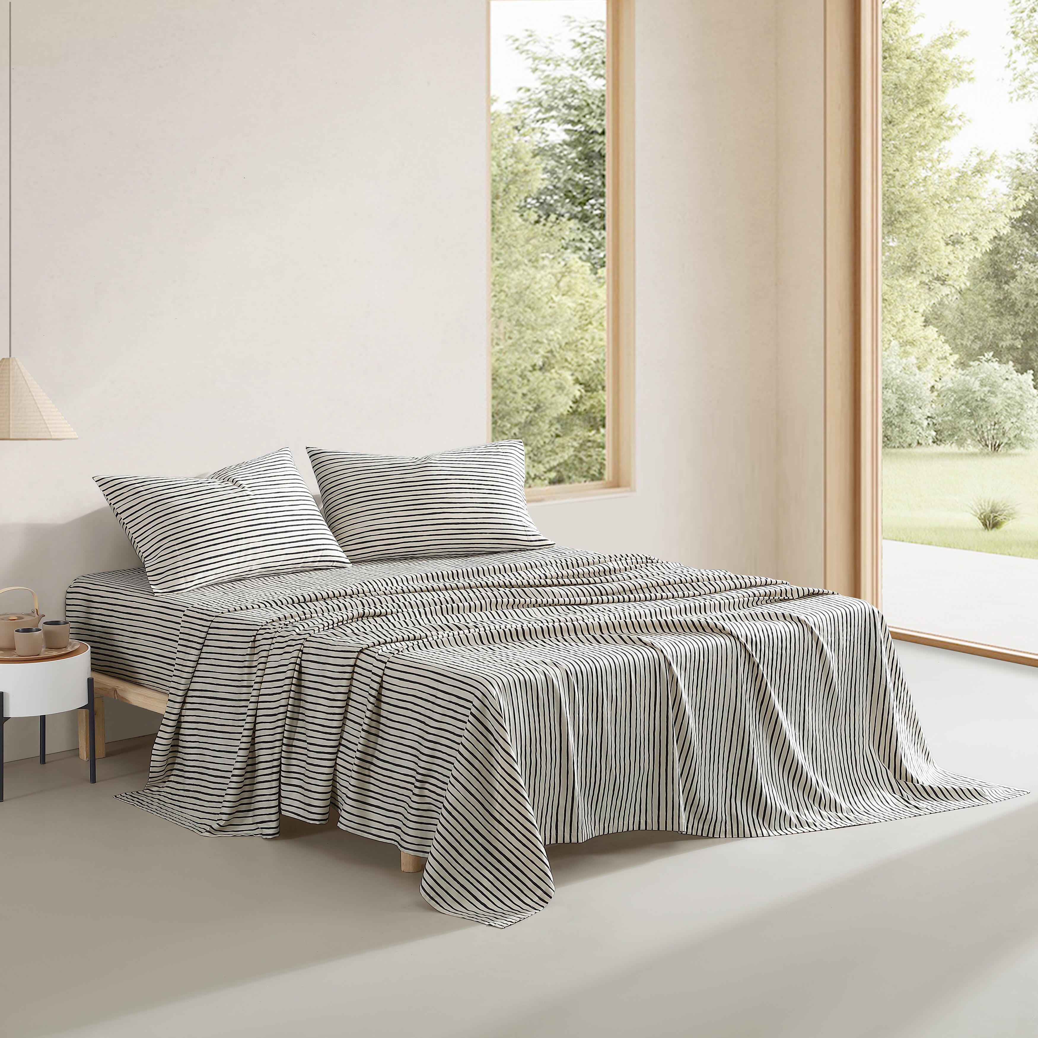 Marimekko Piccolo Open Charcoal King Sheet Set