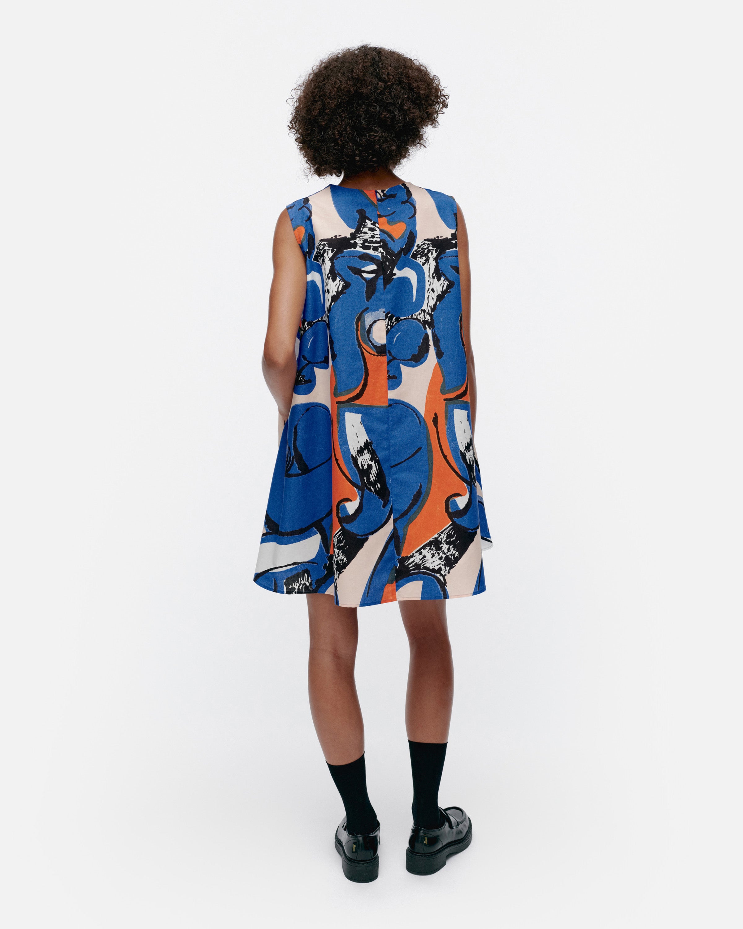 Robe Anemonet Eldfamn