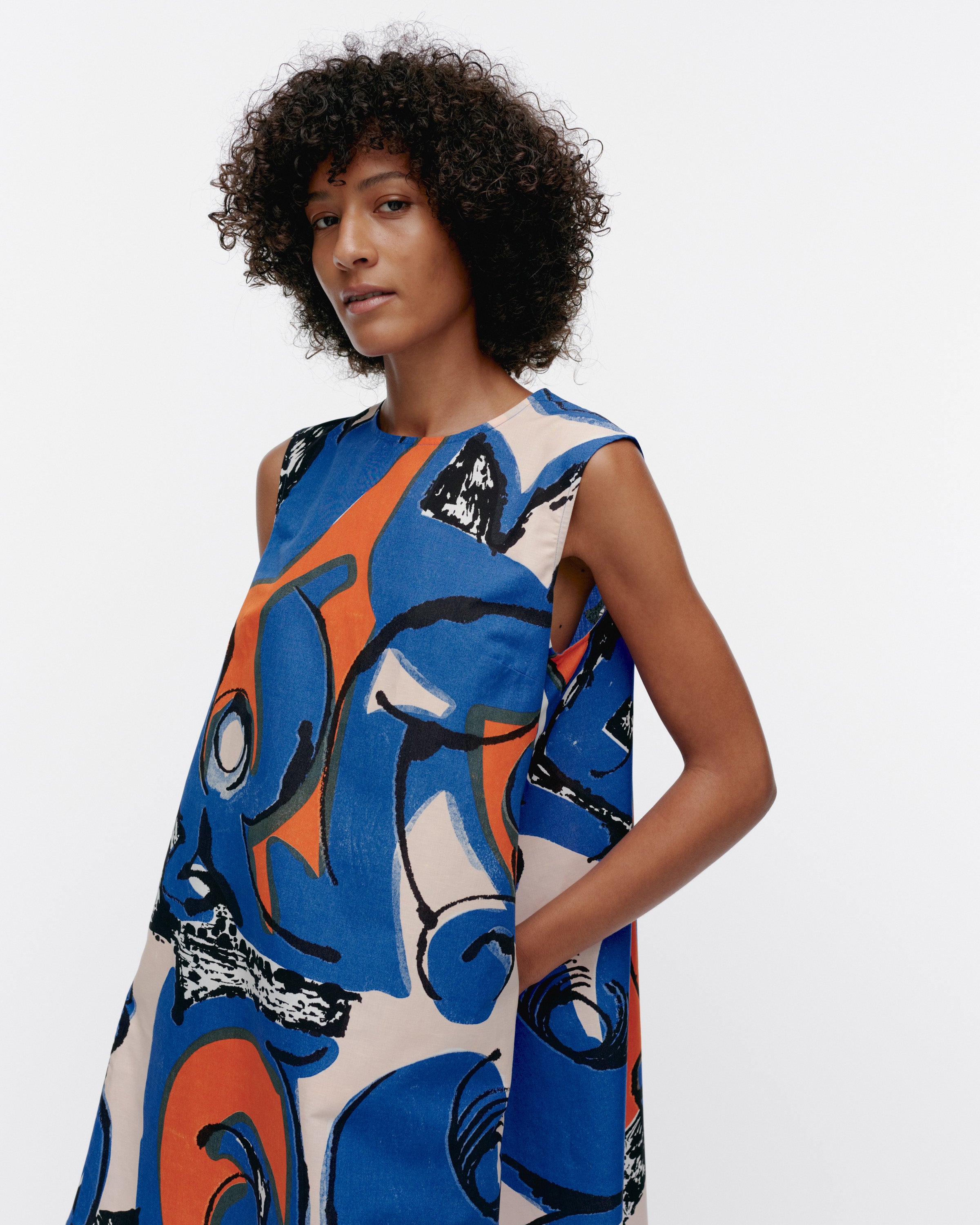 Anemonet Eldfamn dress