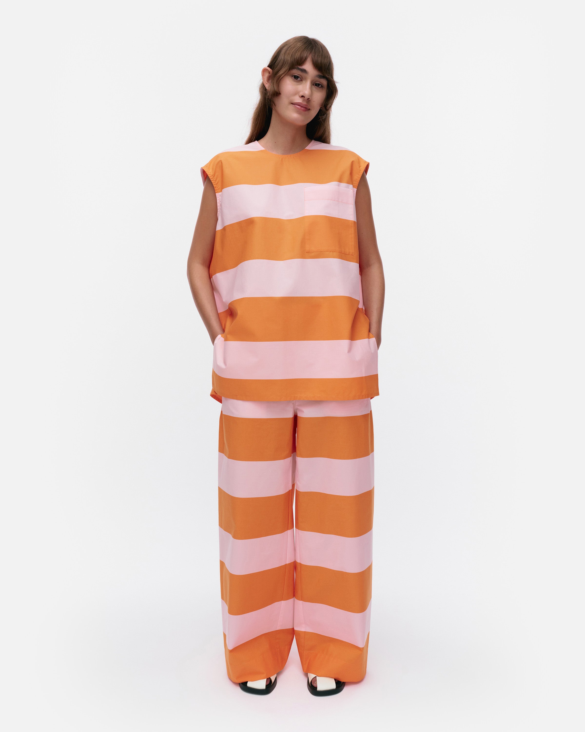 Kaksin Galleria cotton top