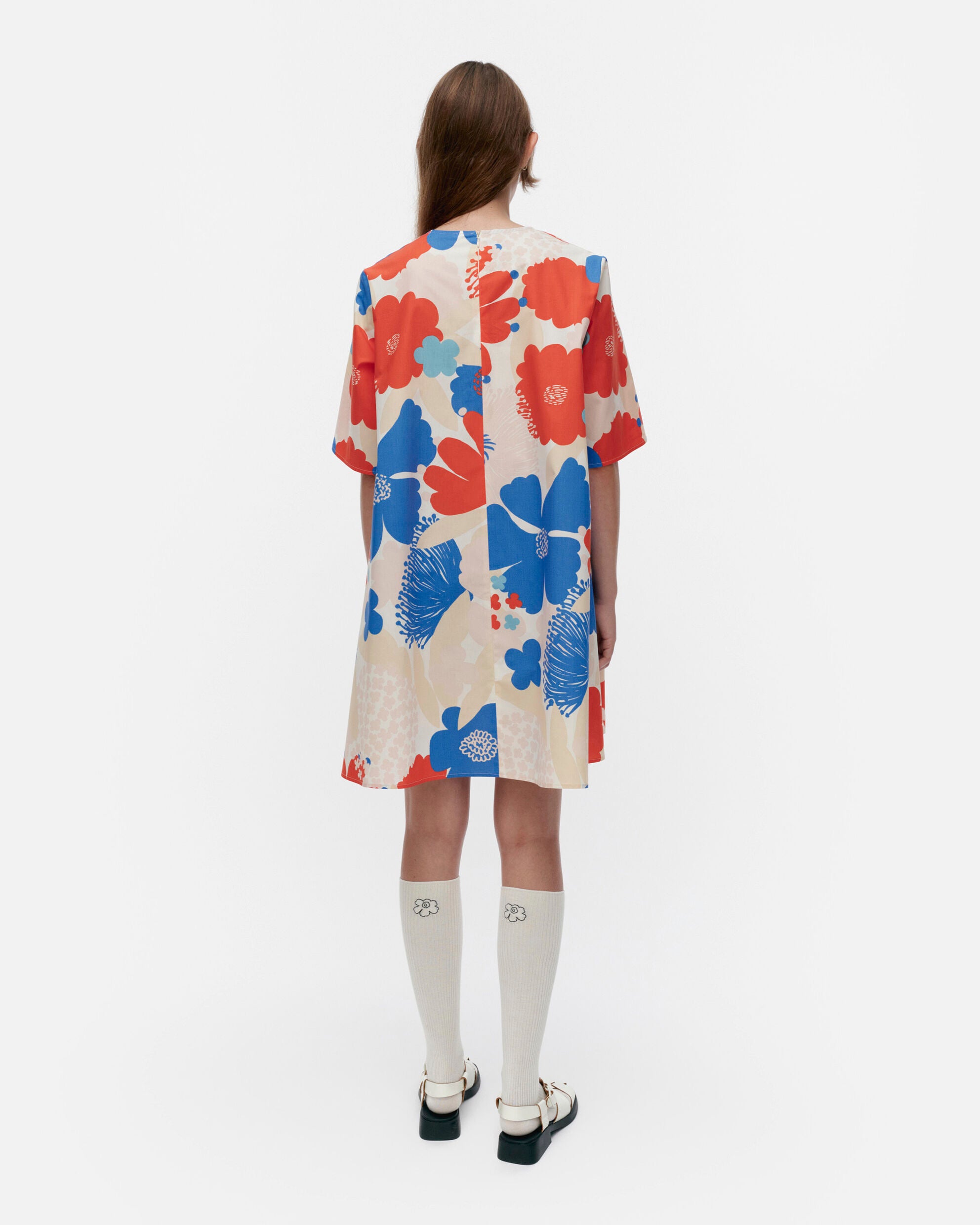 Kukkiva Suvikimppu dress