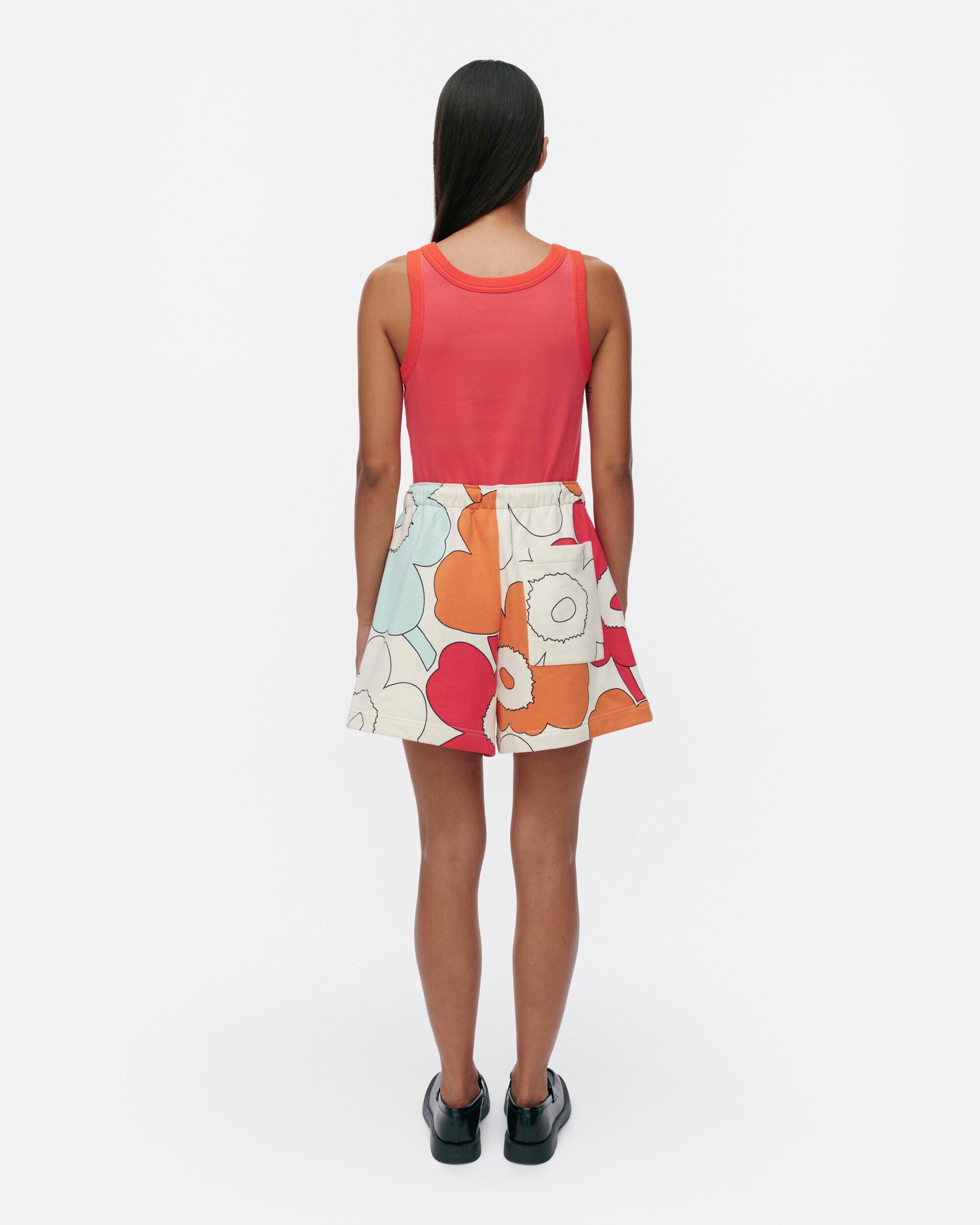 Miksaus Piirto Unikko kioski shorts