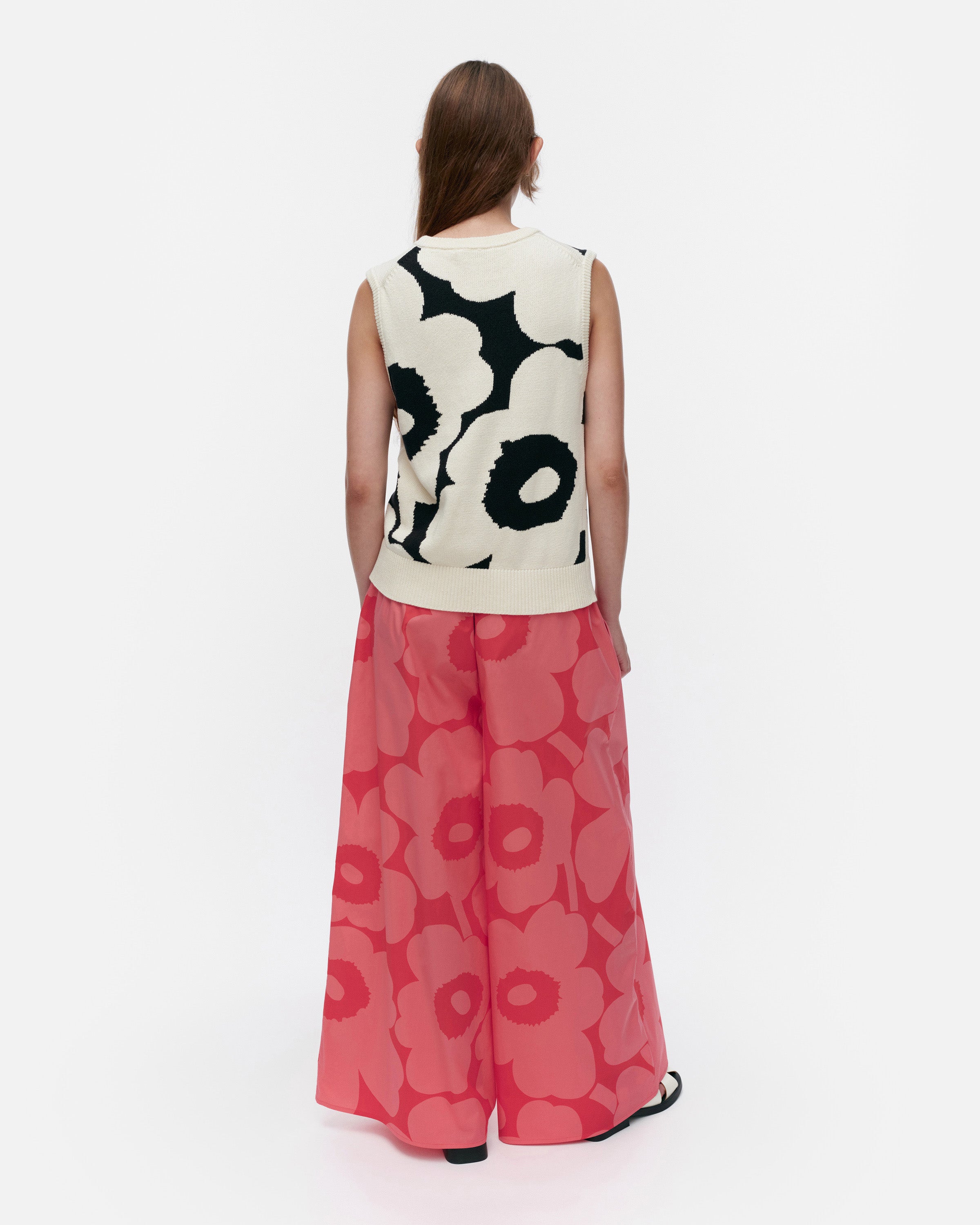 Pioneeri Unikko knitted cotton vest