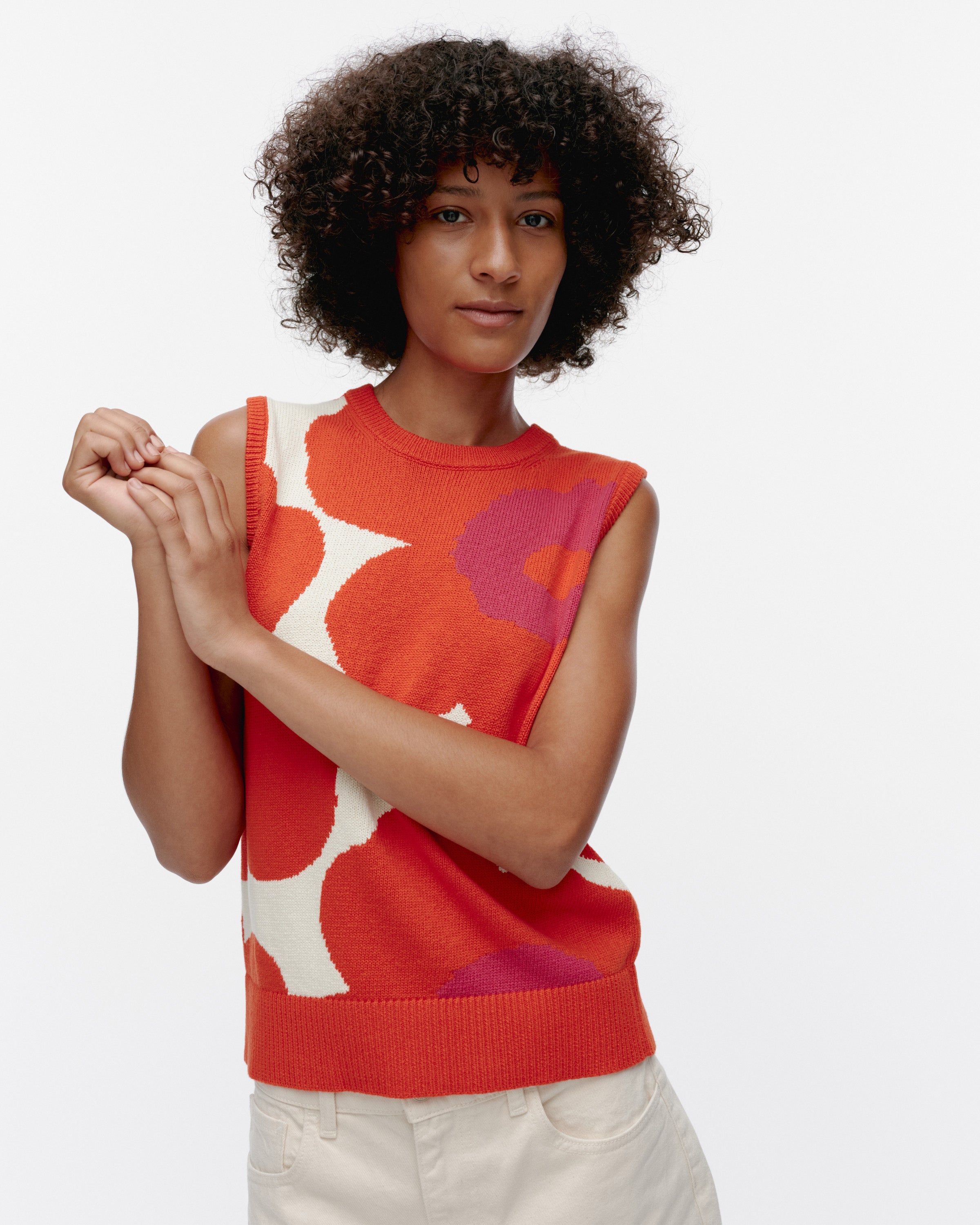 Pioneeri Unikko knitted cotton vest