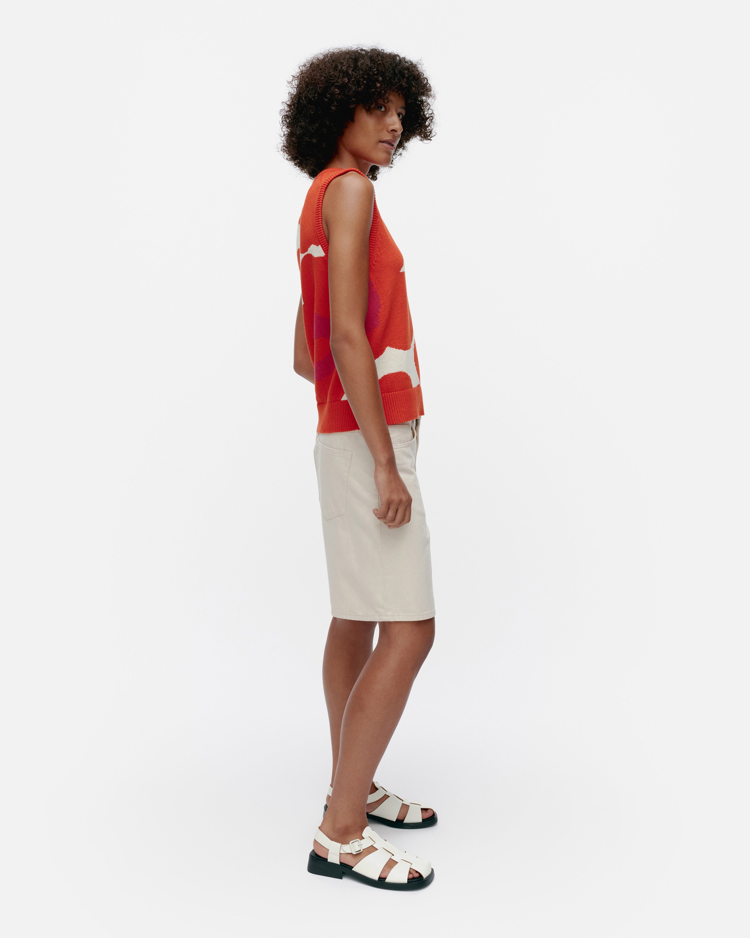 Pioneeri Unikko knitted cotton vest