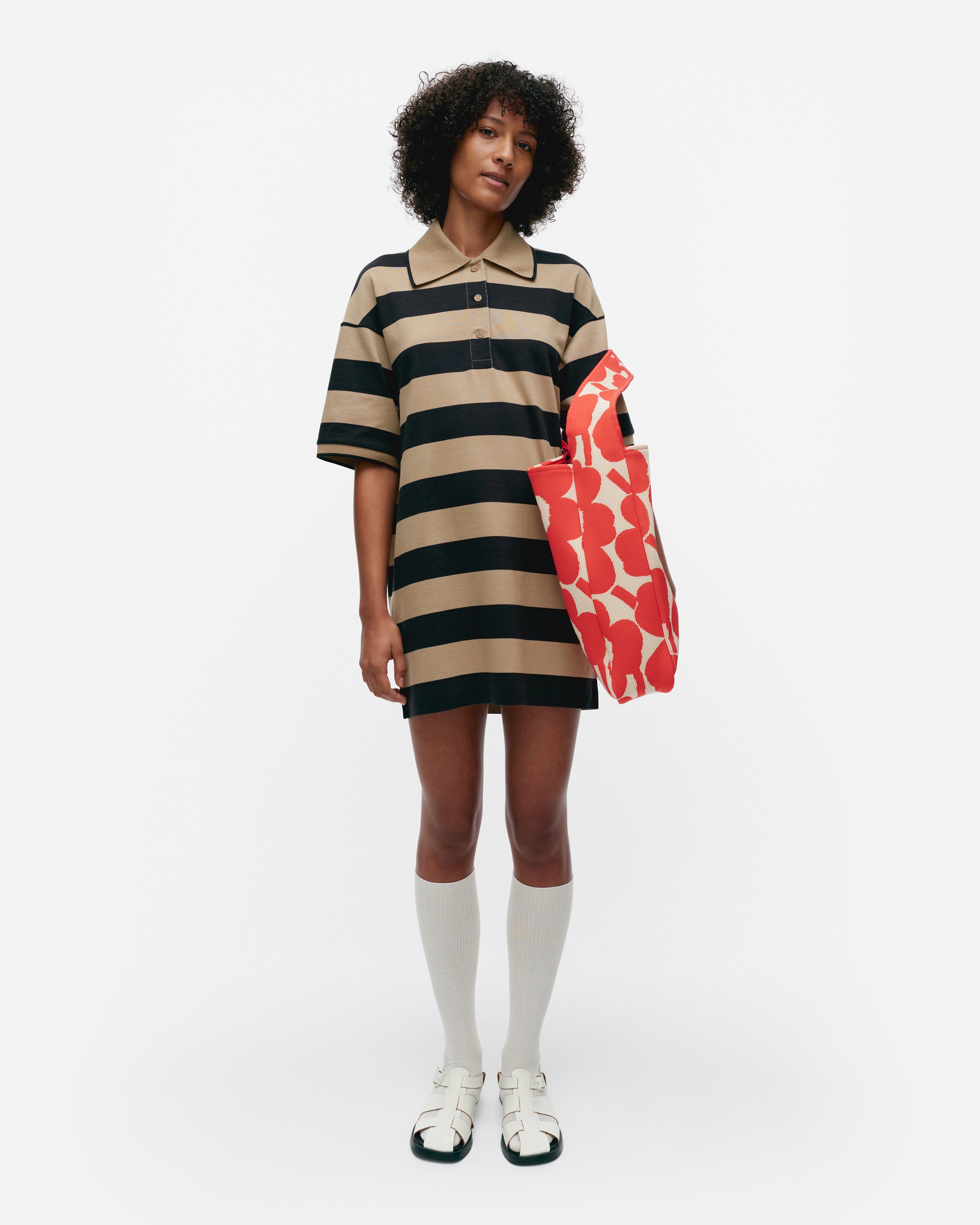Referenssi tunic