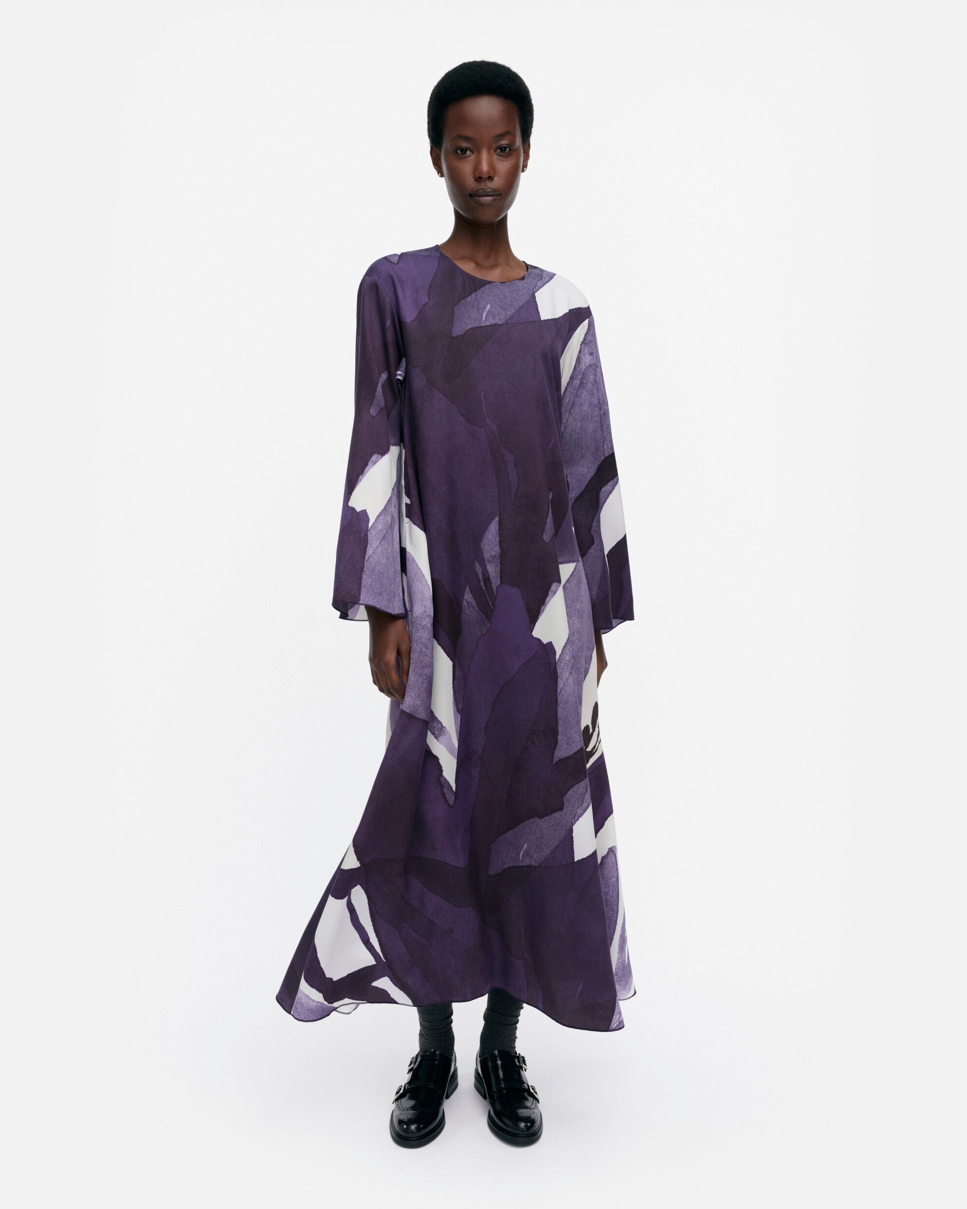 Fluidi Kylmänkukka dress