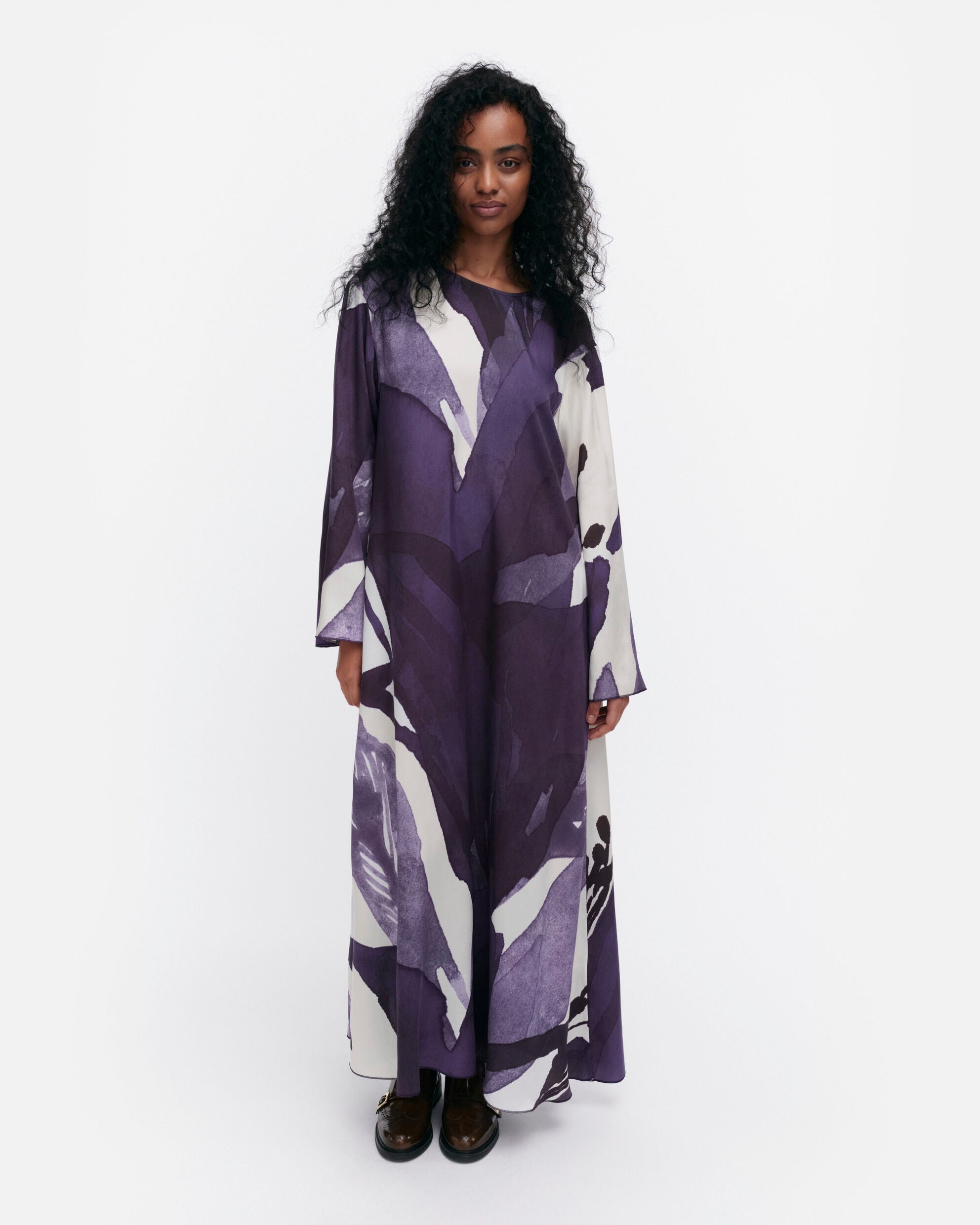 Fluidi Kylmänkukka dress