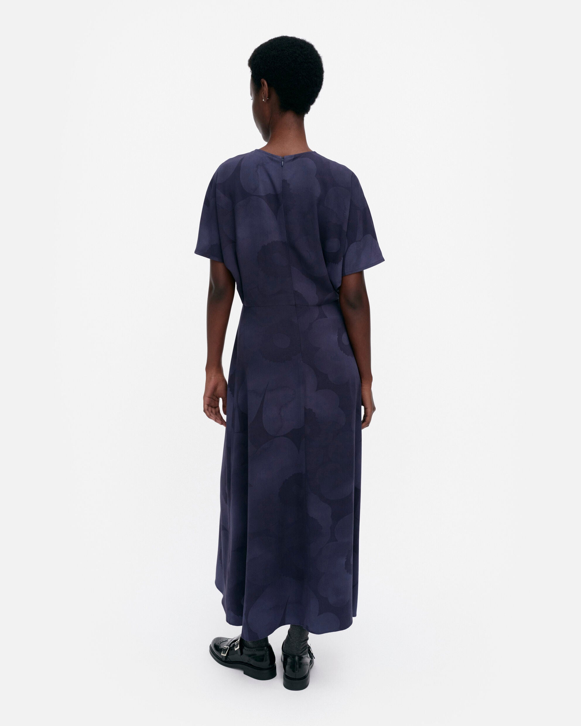 Heleä Akvarelli Unikko dress