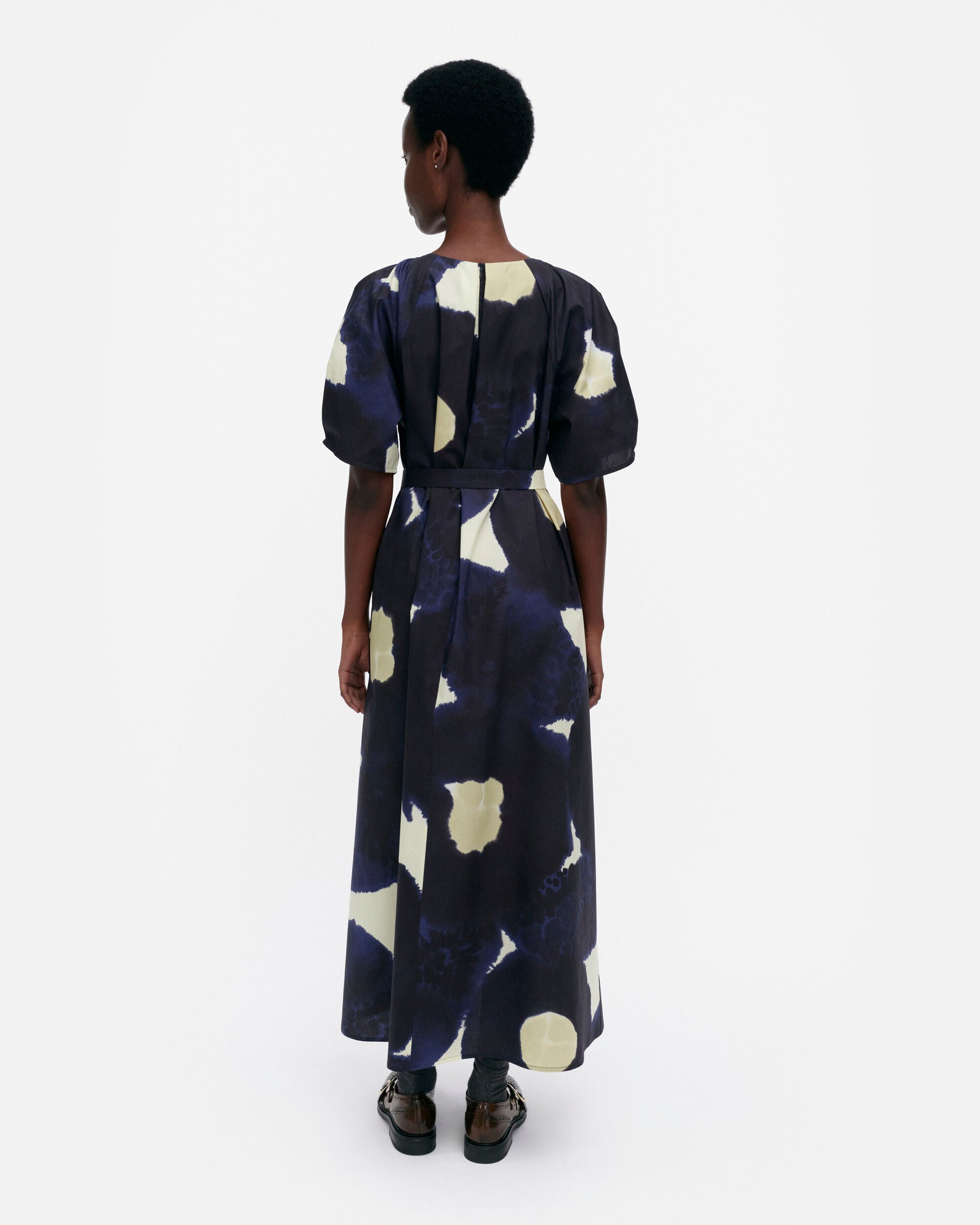 Robe Juhlinta Kehäkukka