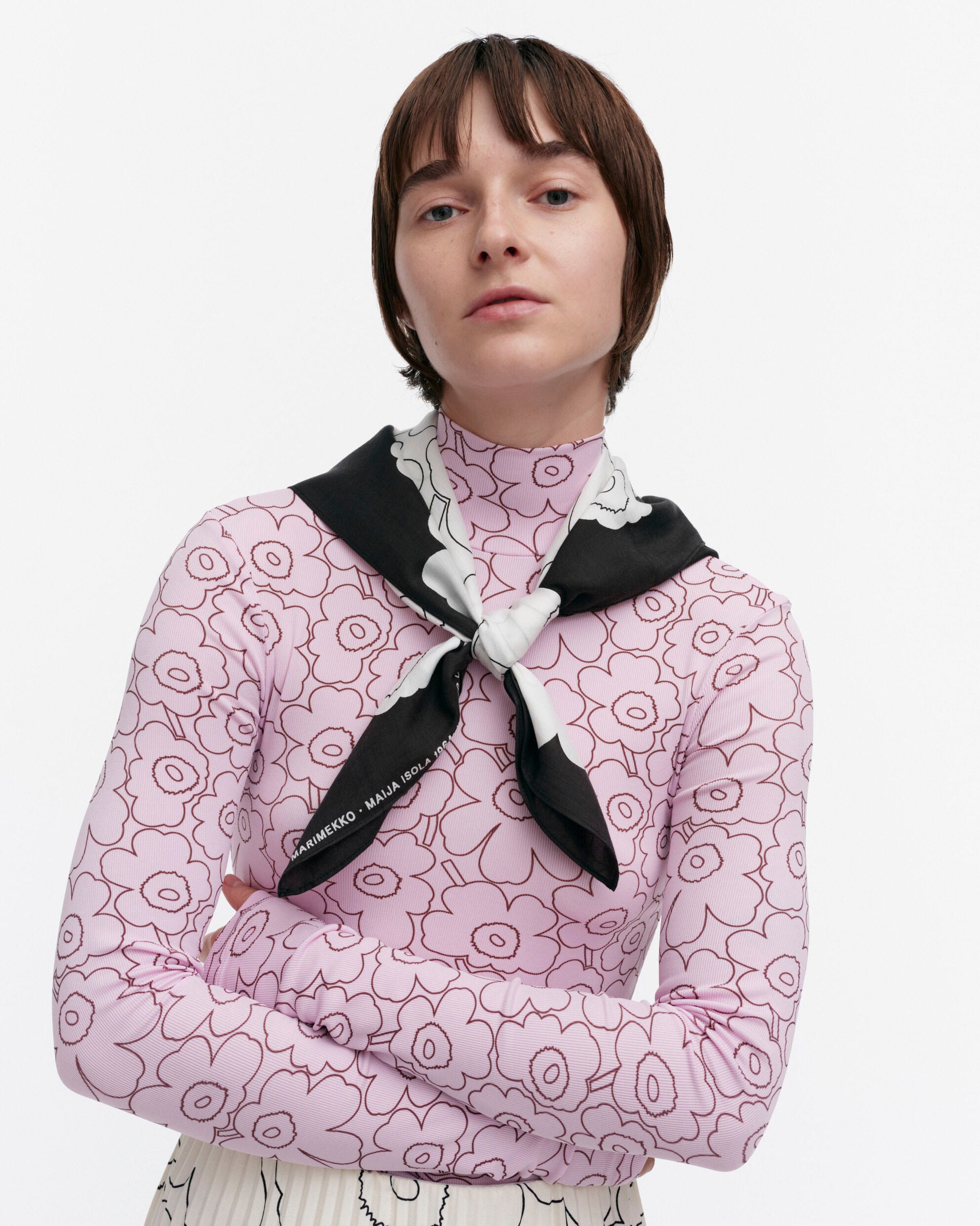 Keskiö Piirto Unikko scarf