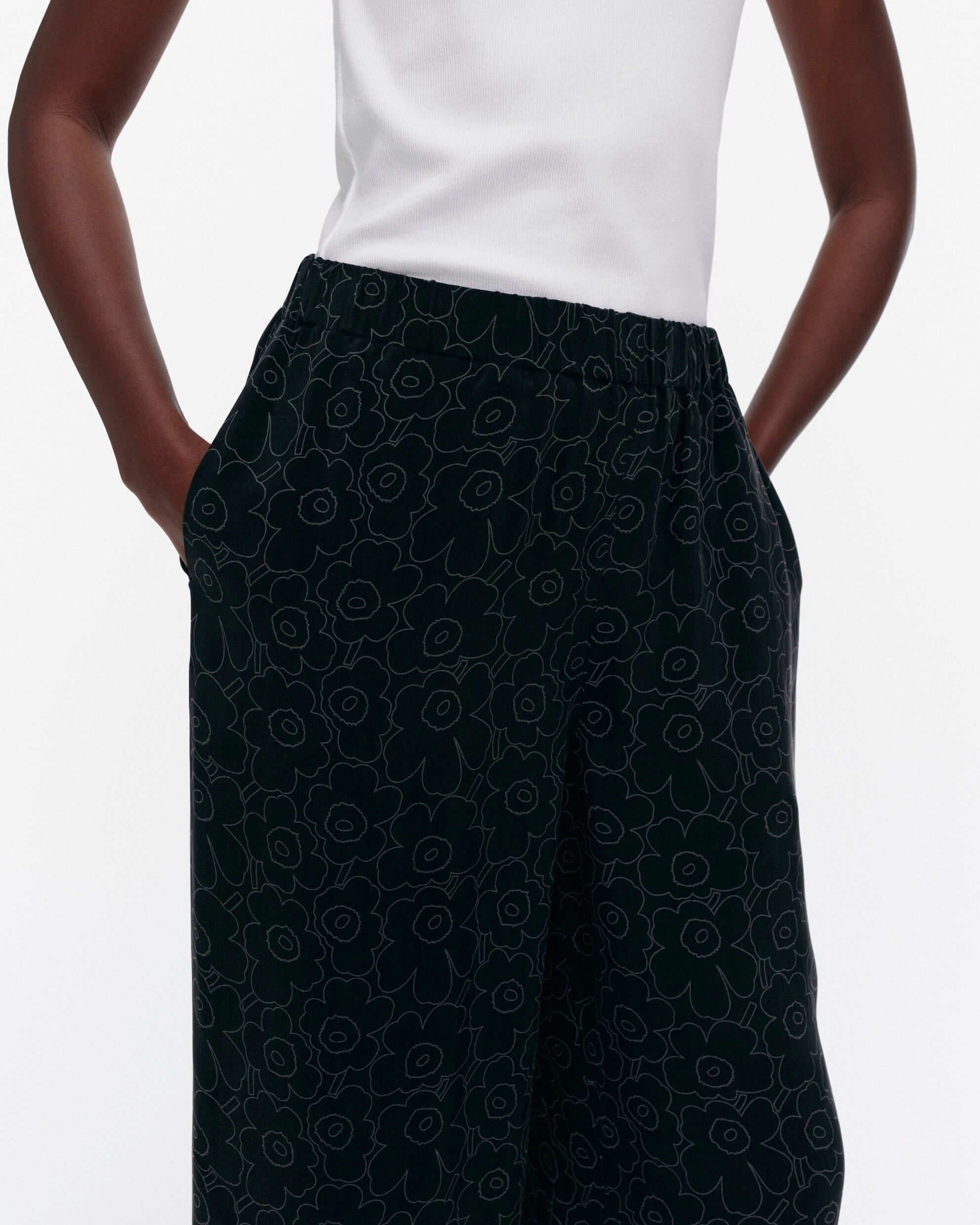 Oanet Piirto Unikko trousers