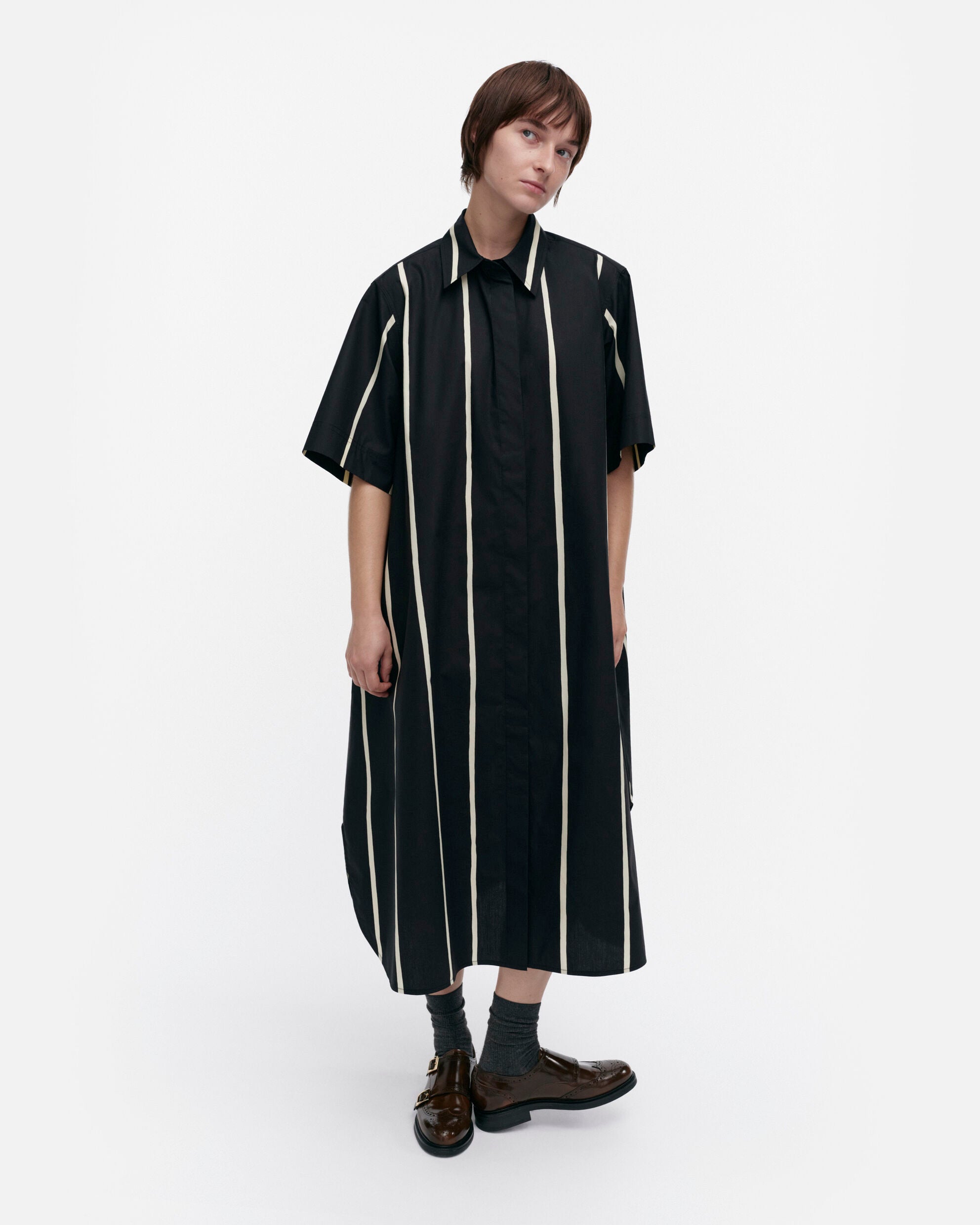 Paperi Puhveli dress