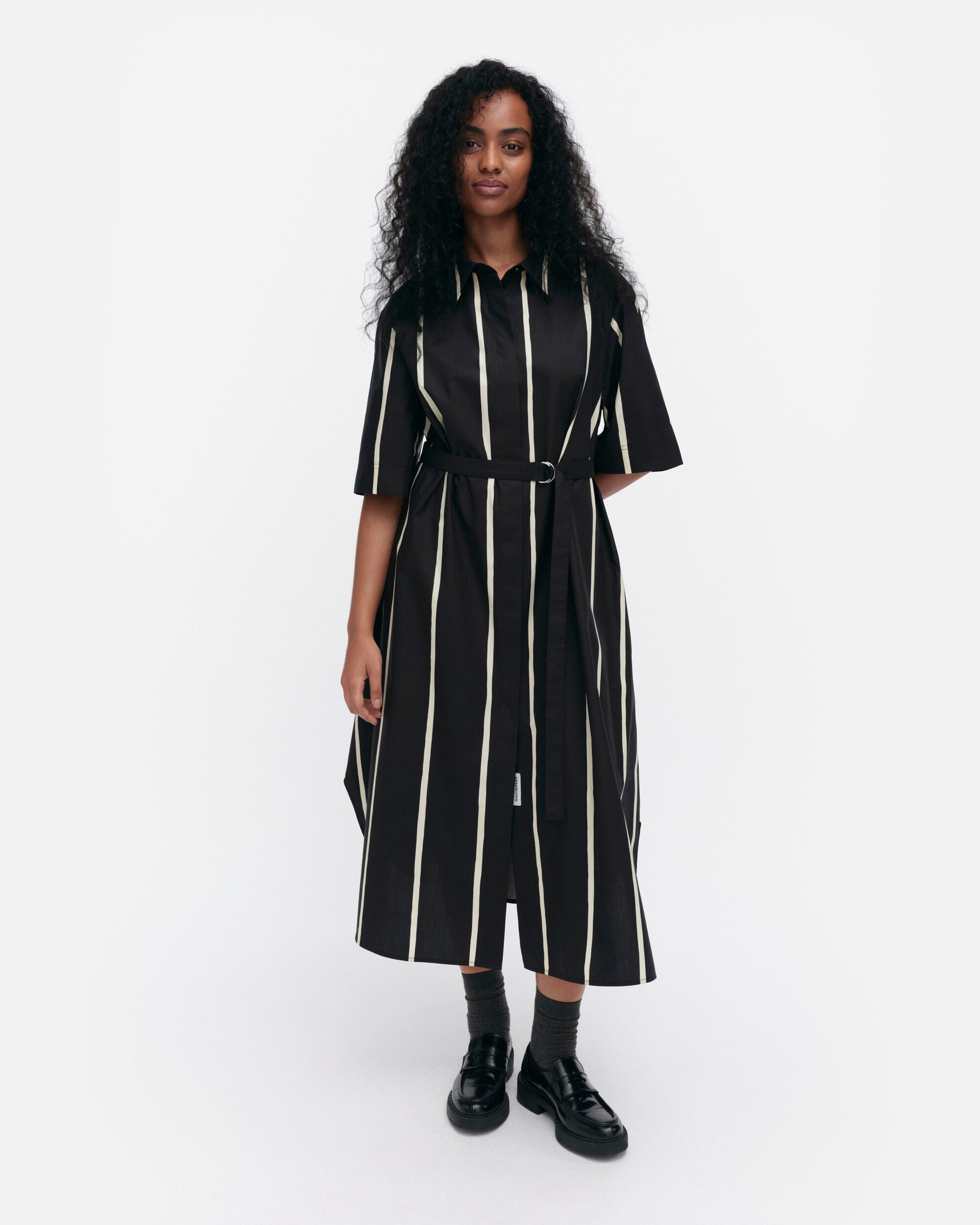 Paperi Puhveli dress