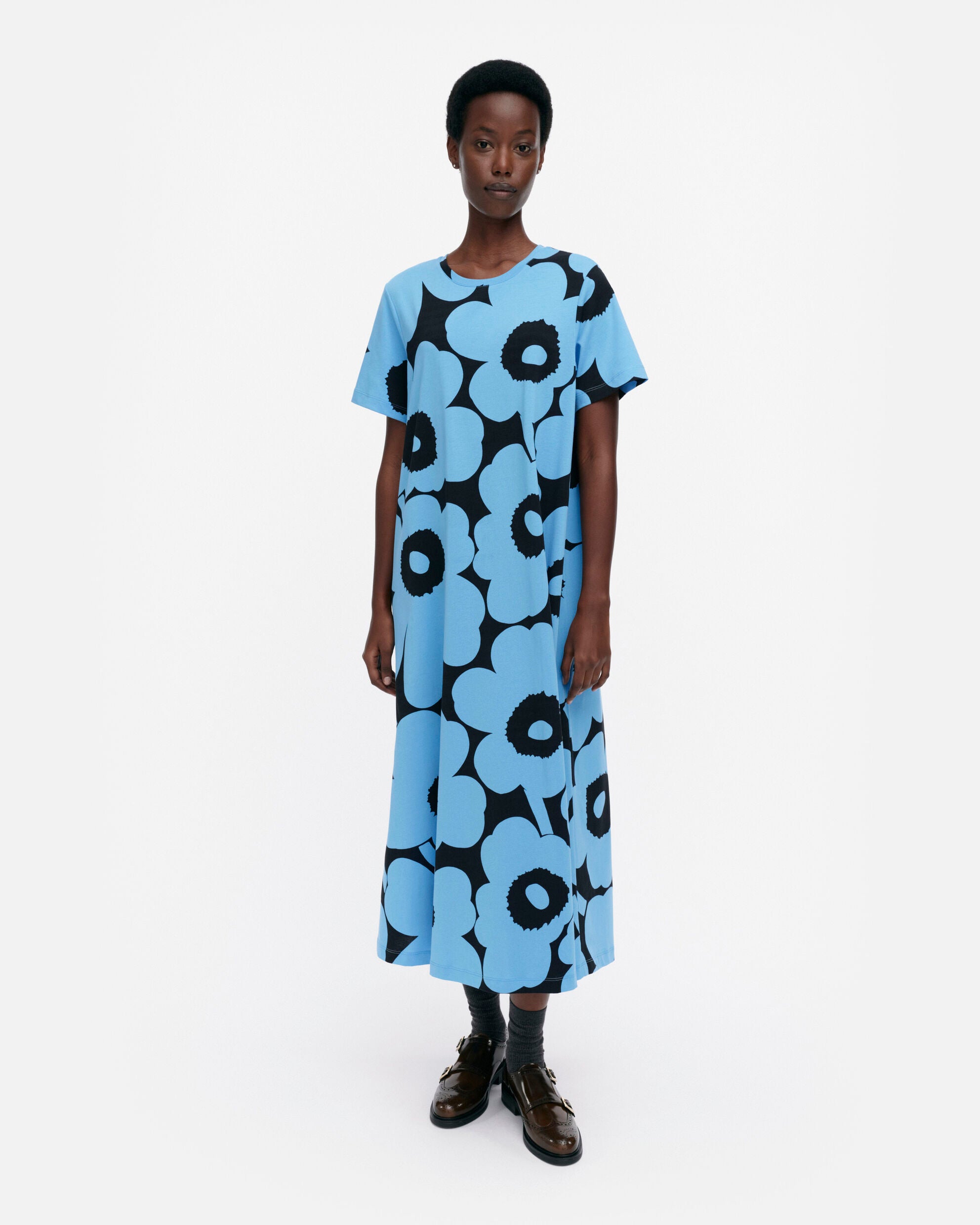 Pisteinen Unikko dress