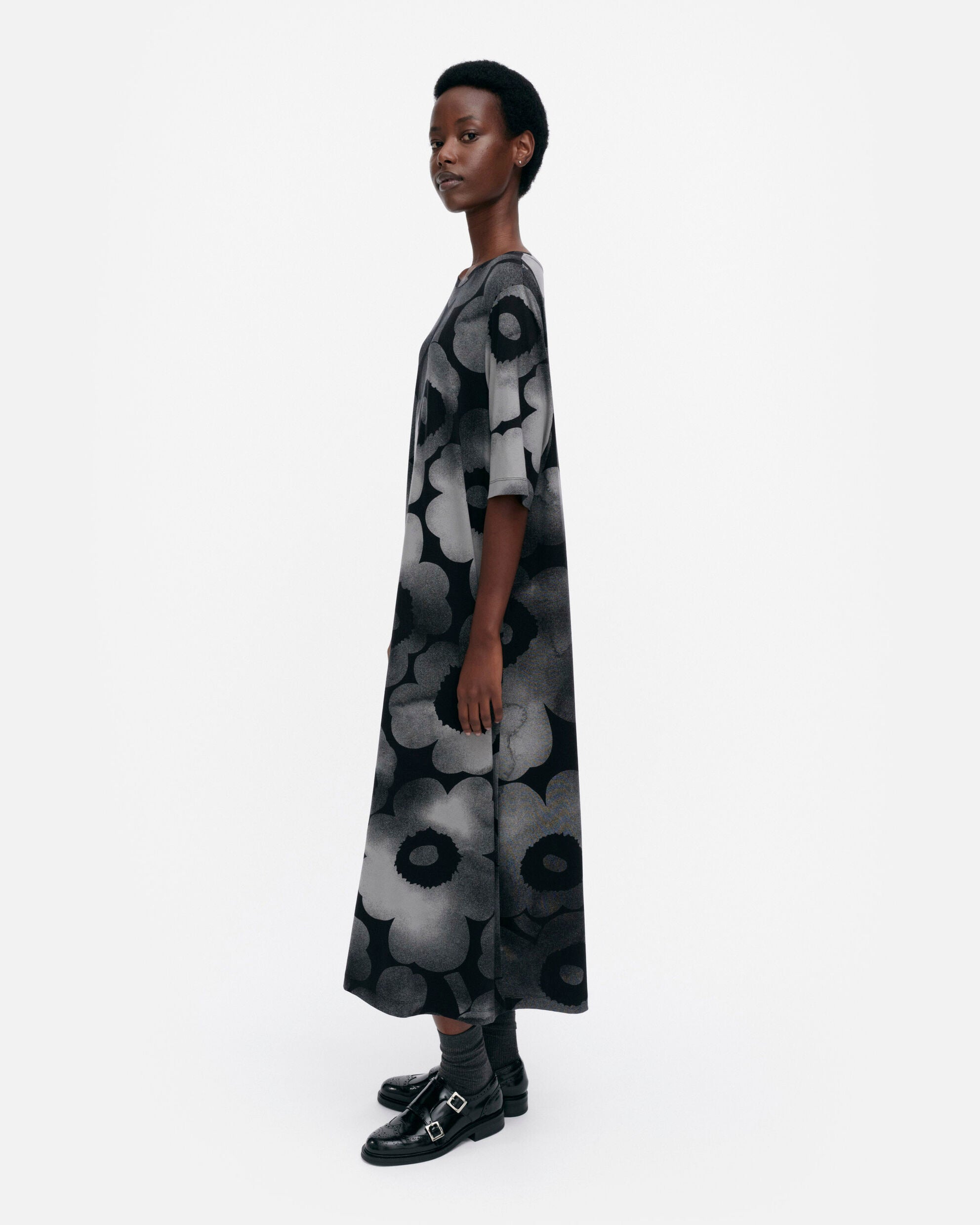 Robe Rento Akvarelli Unikko