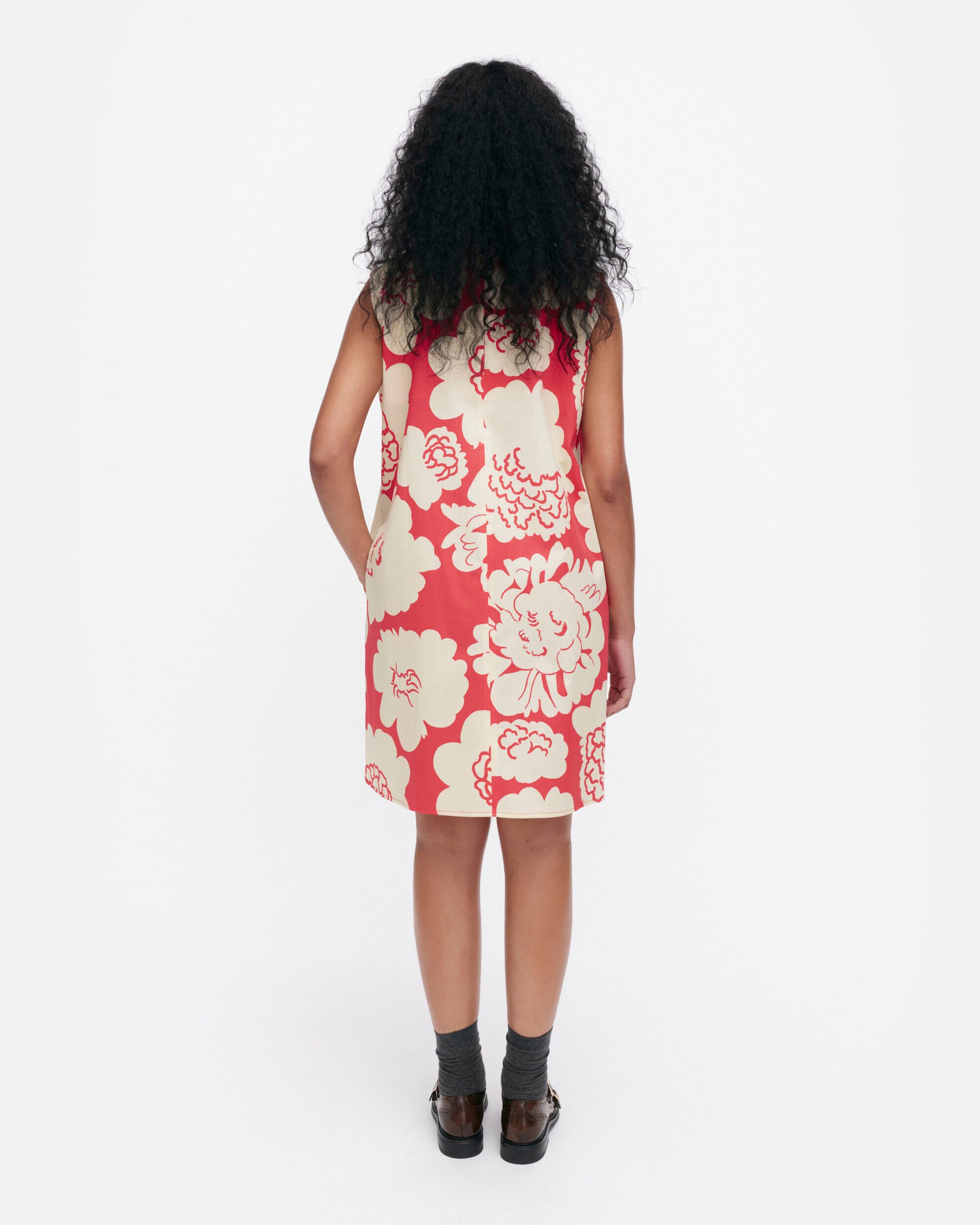 Siluetti Pioni dress