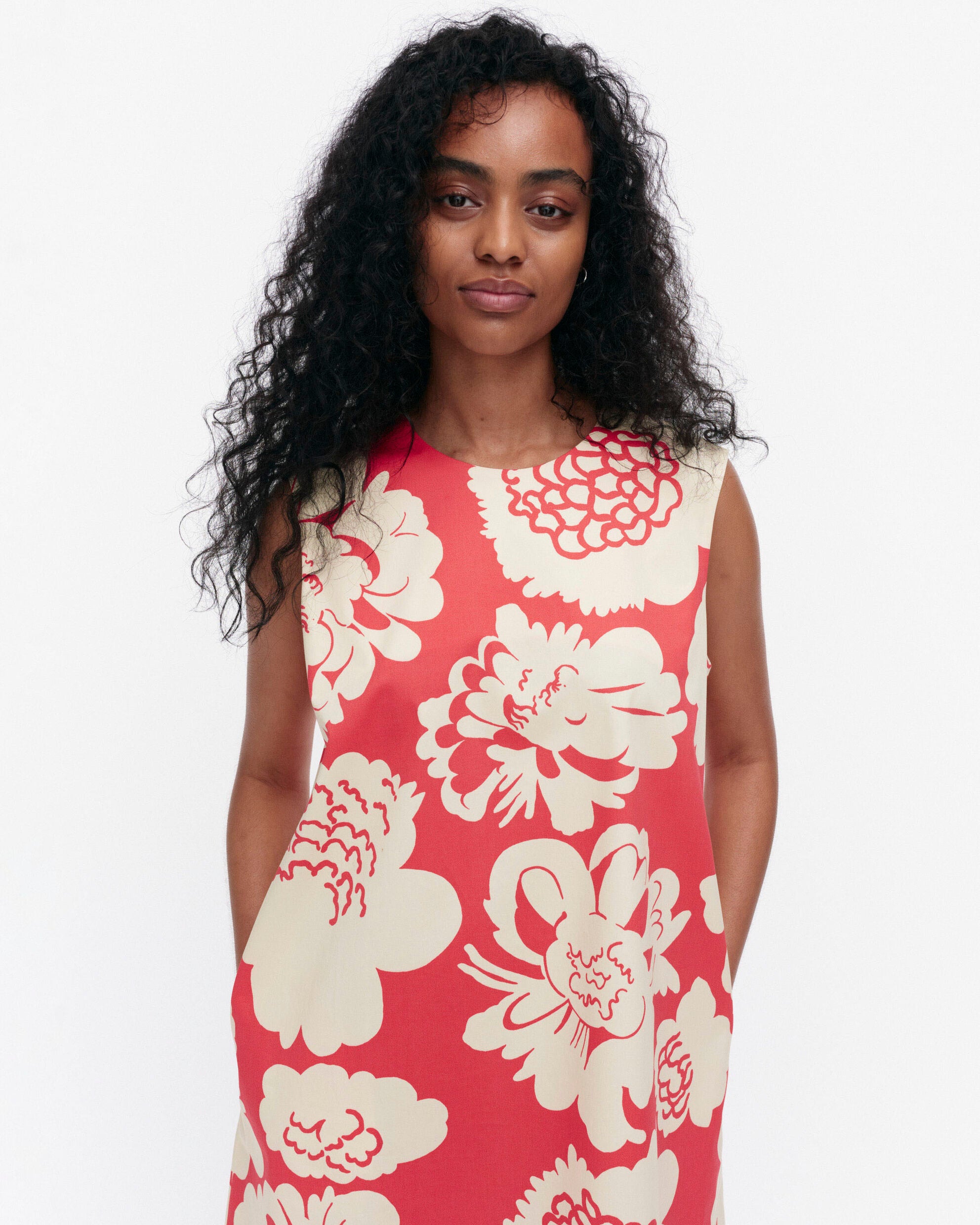 Siluetti Pioni dress