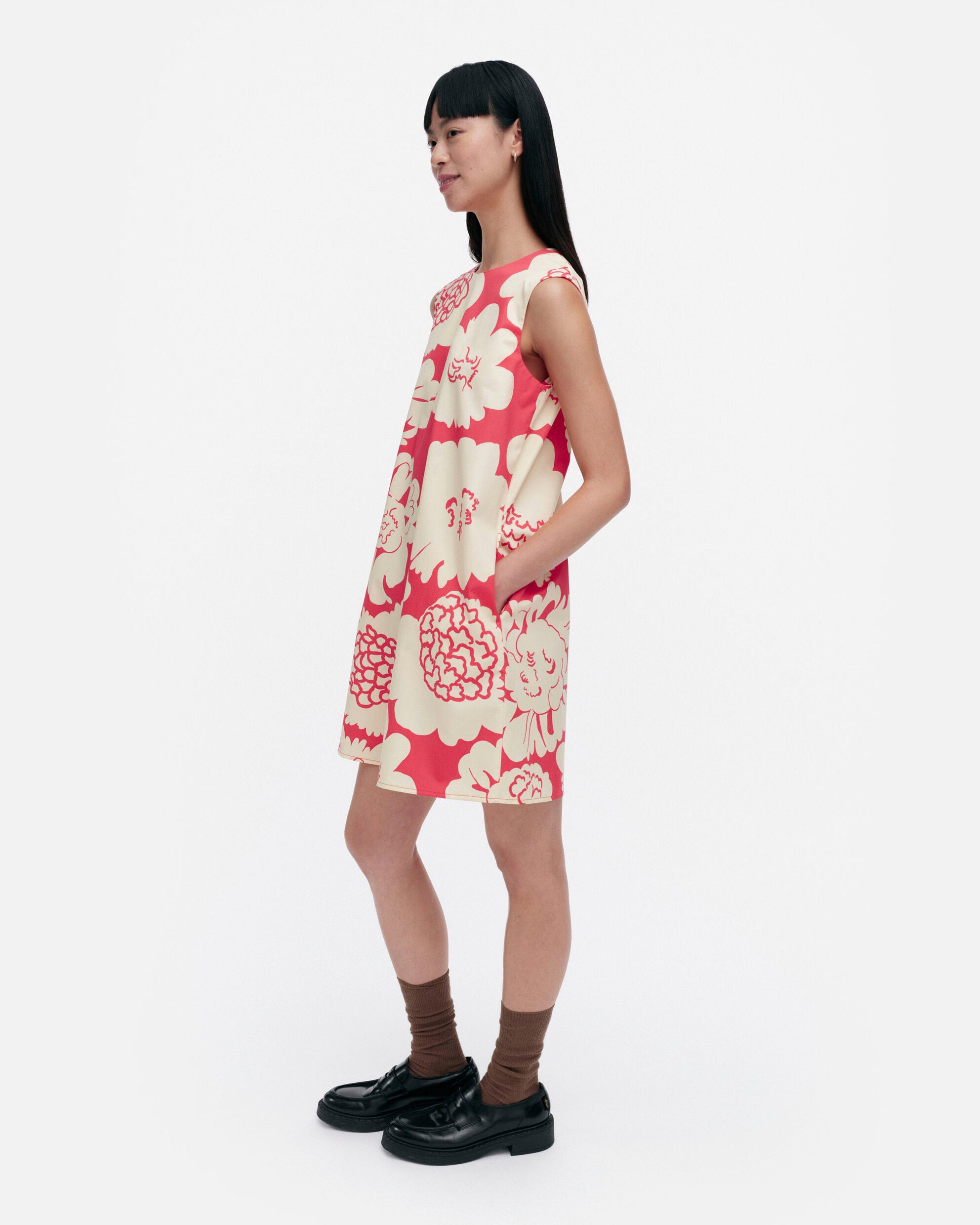 Siluetti Pioni dress