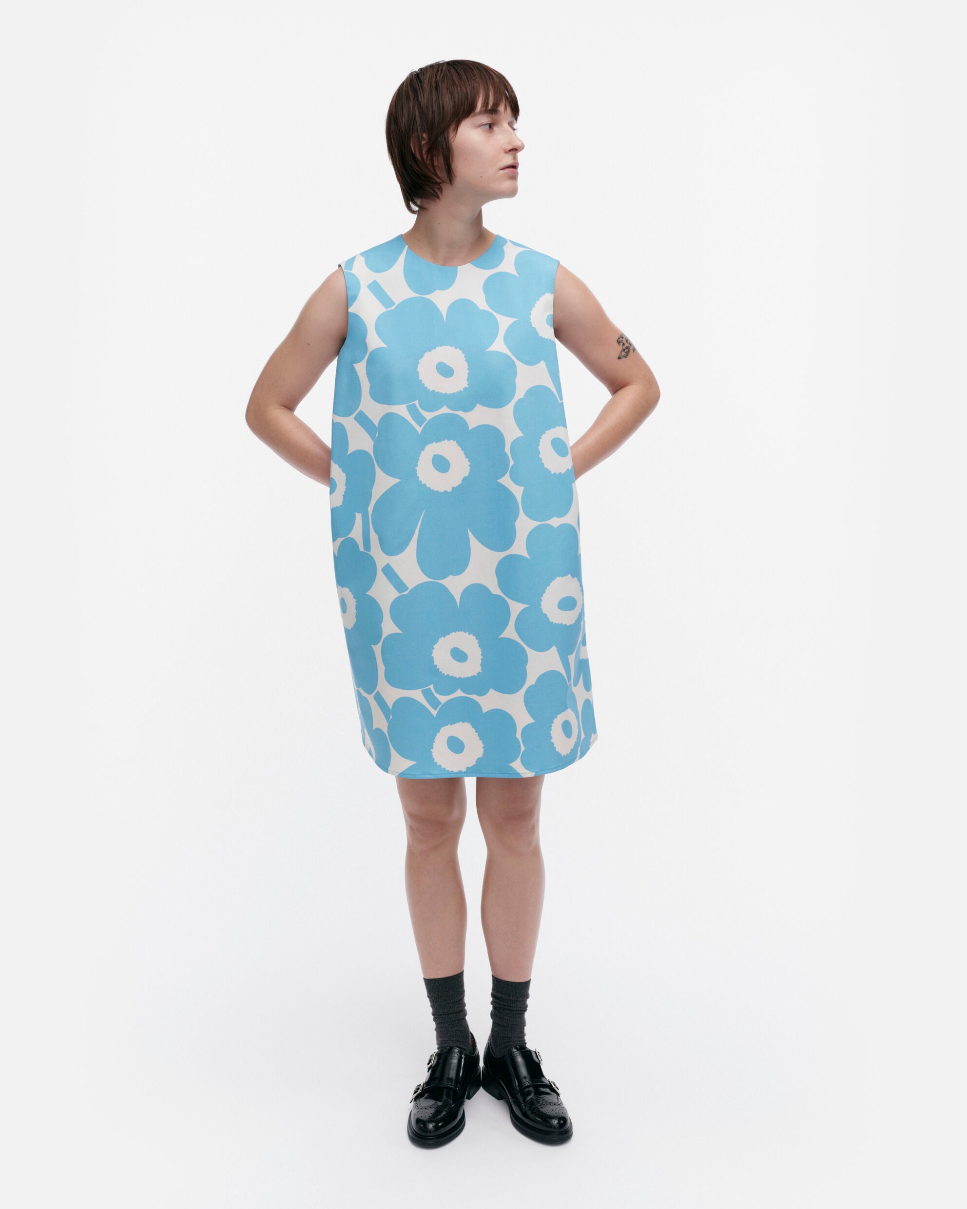 Robe Siluetti Unikko