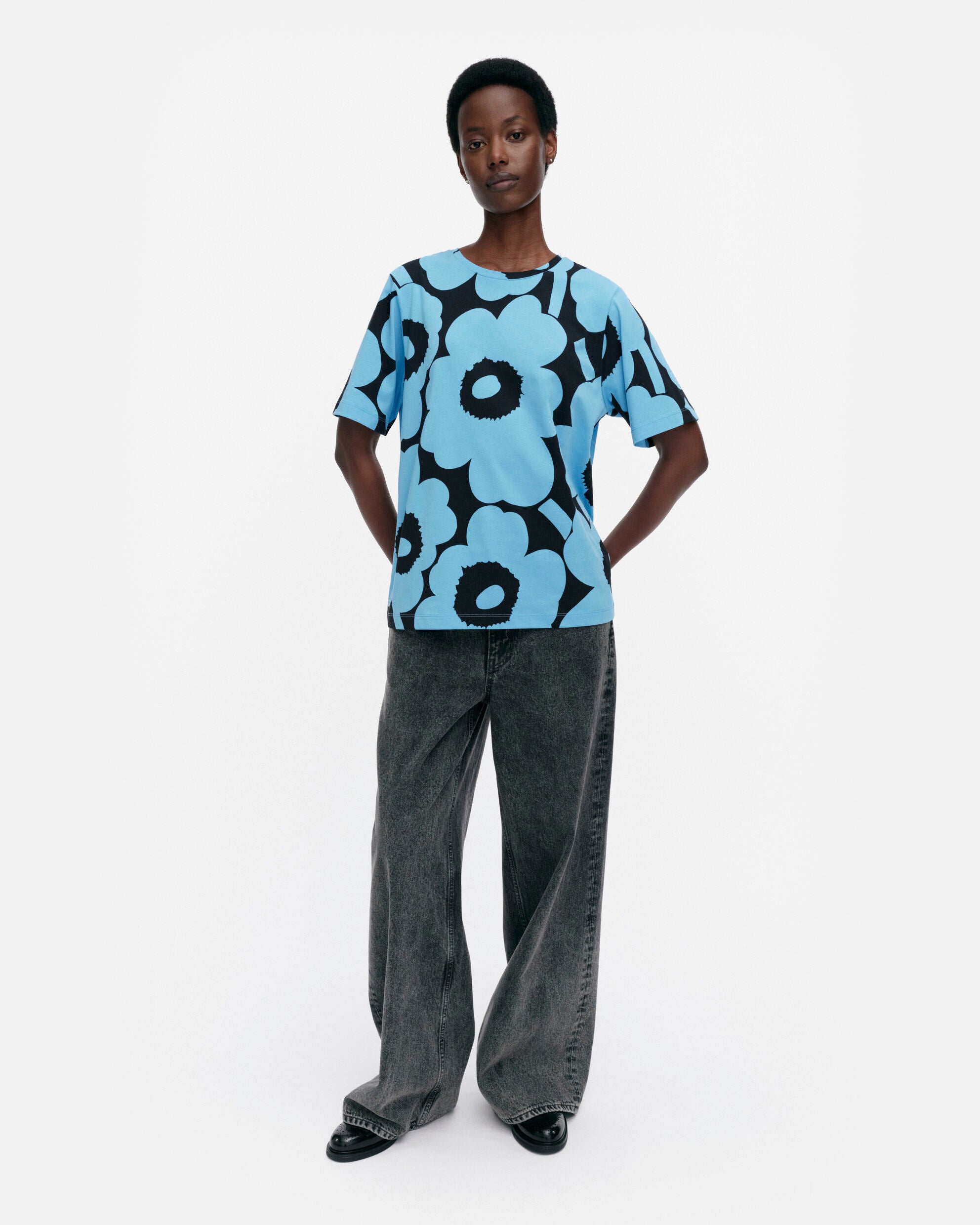 T-shirt Tunnit Unikko