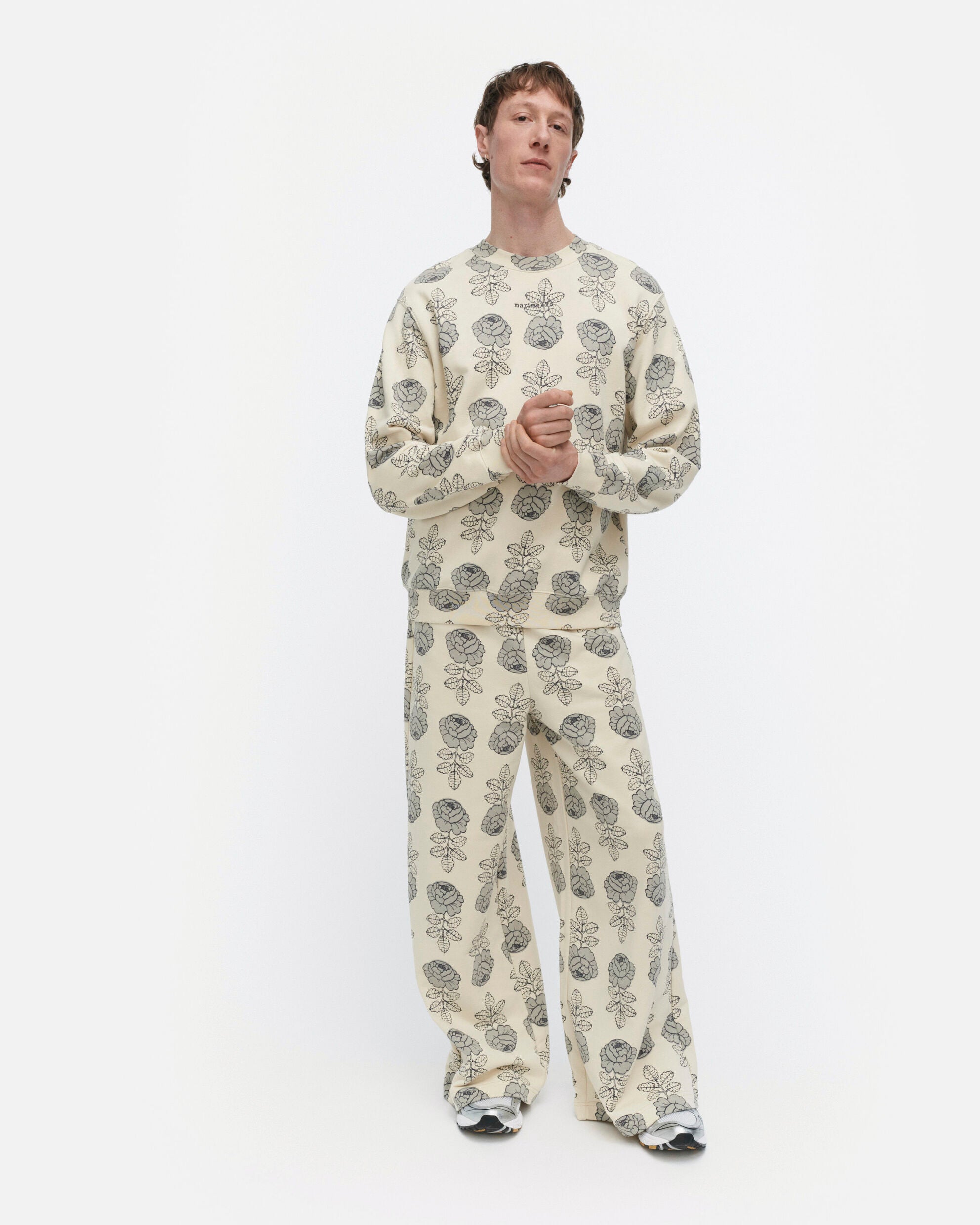Loisto Vihkiruusu/ Kioski sweatshirt