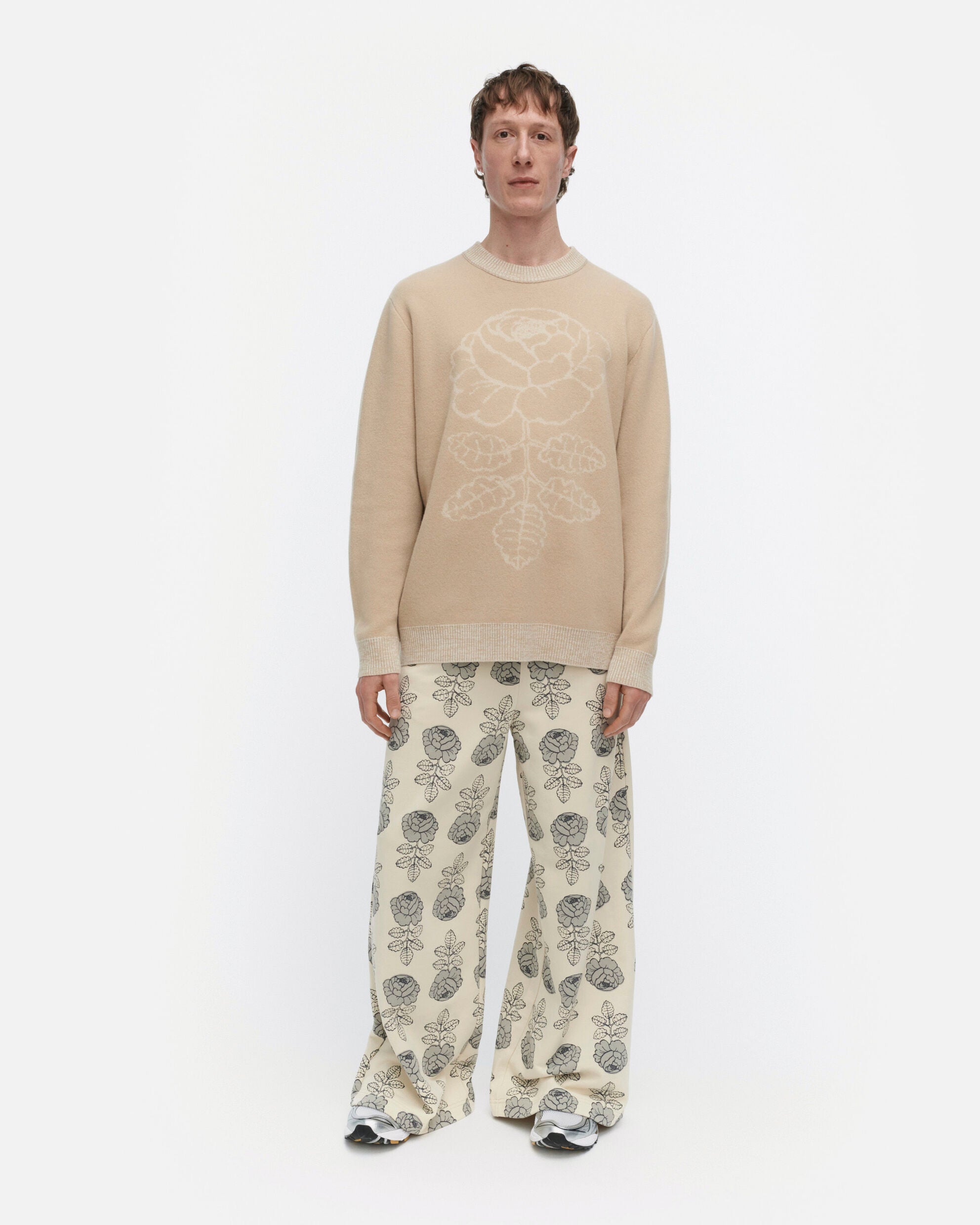 Rws Ruusut Vihkiruusu Knitted wool pullover