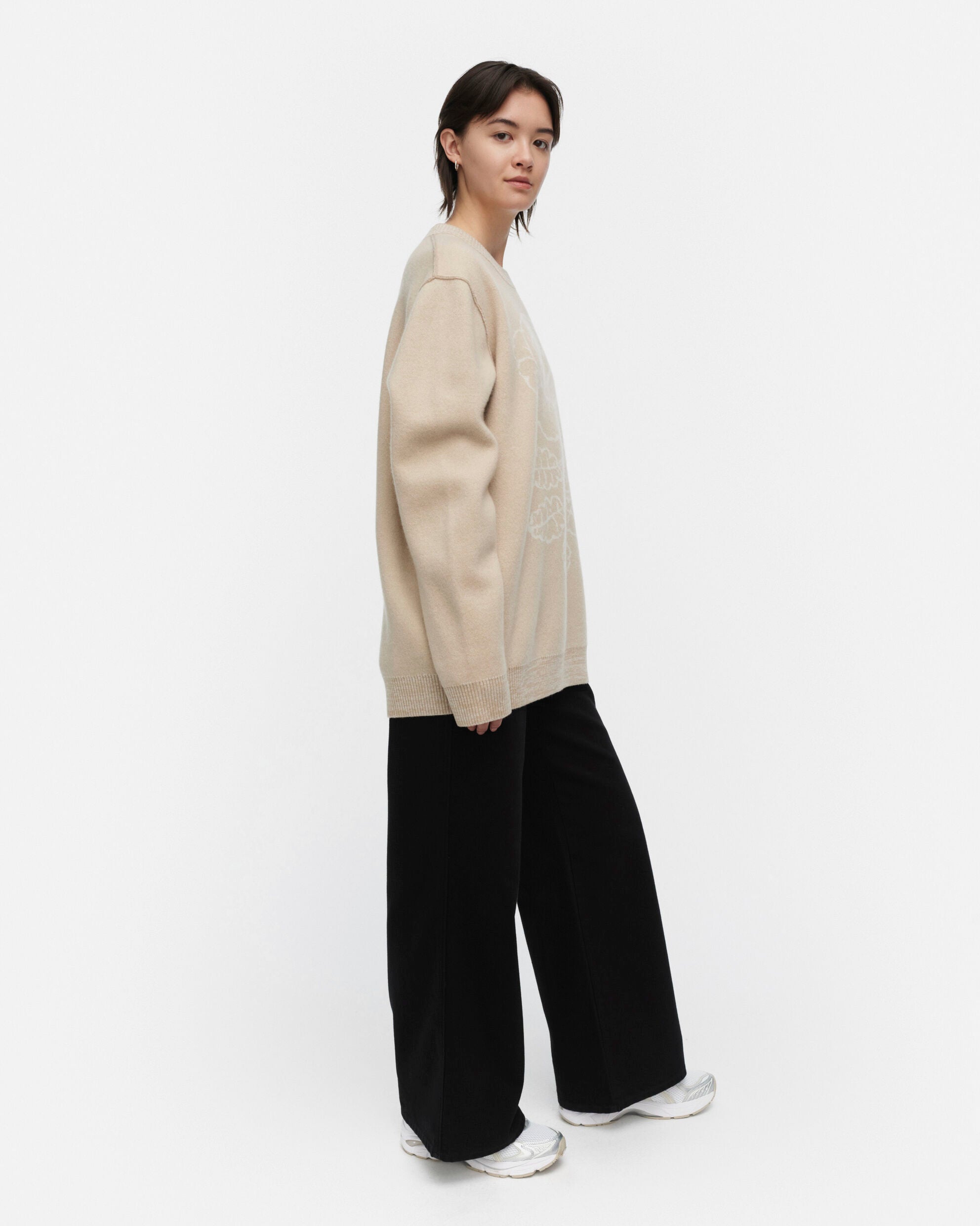 Rws Ruusut Vihkiruusu Knitted wool pullover
