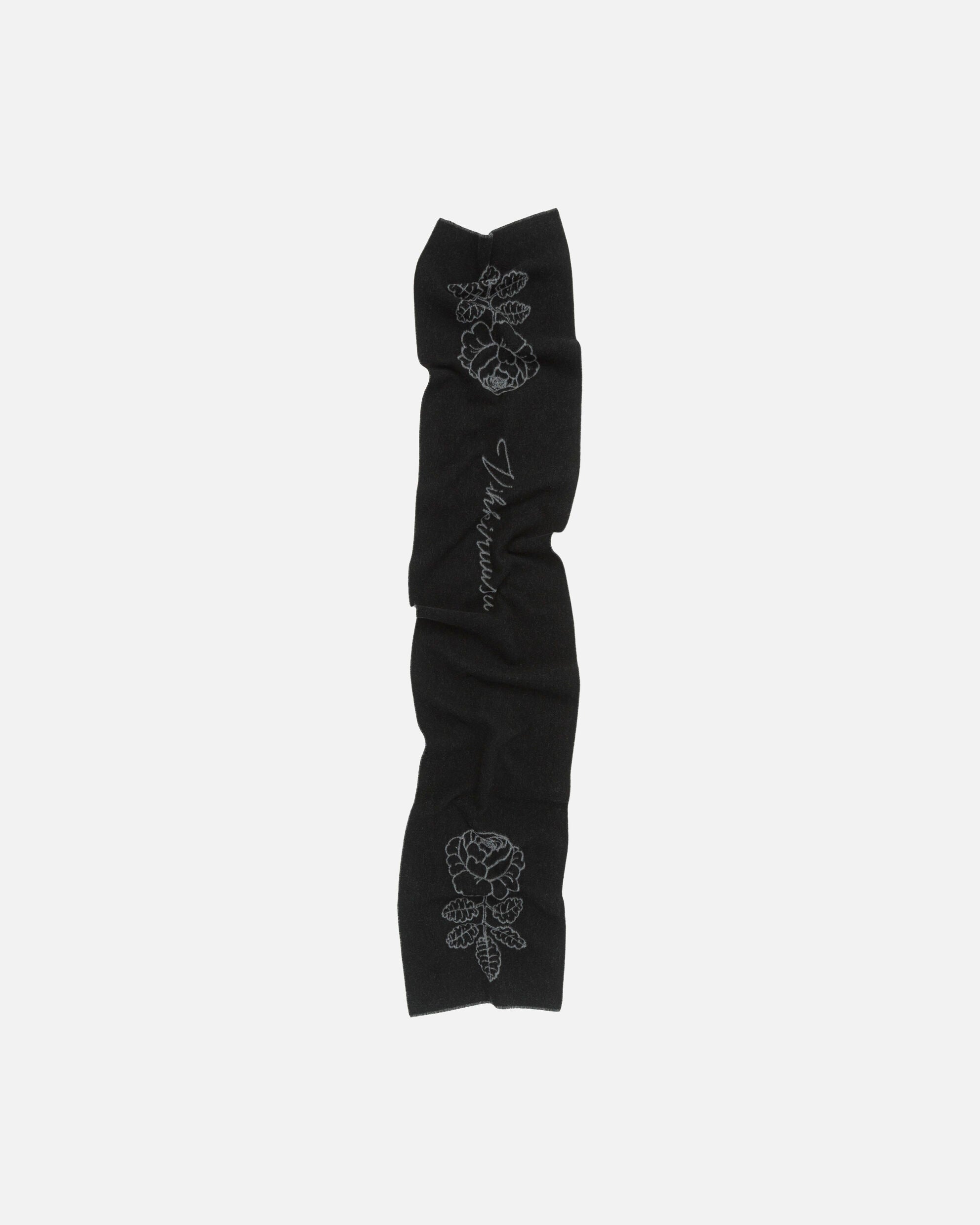 Sävellys Vihkiruusu Kioski scarf