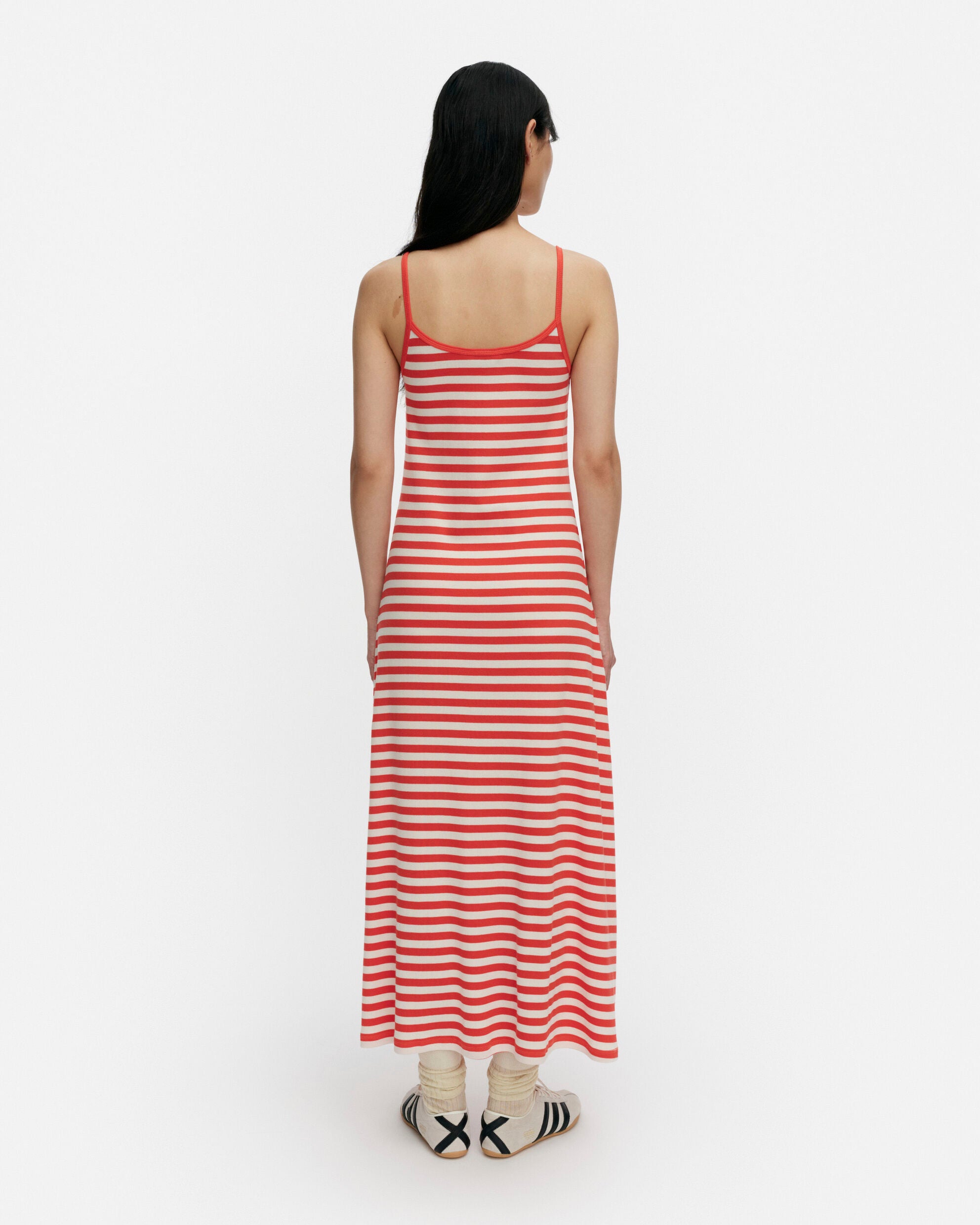 Laulaa Tasaraita Unikko Kioski dress