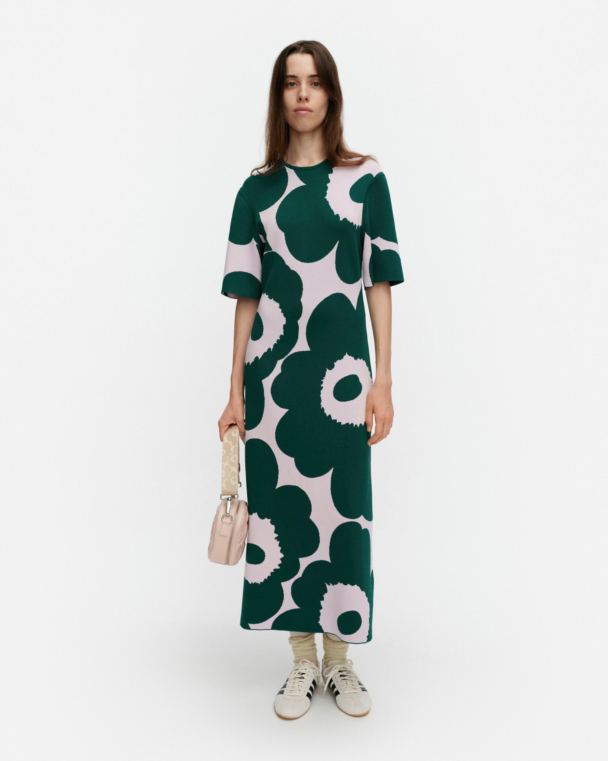 Muunnos Unikko Knitted dress
