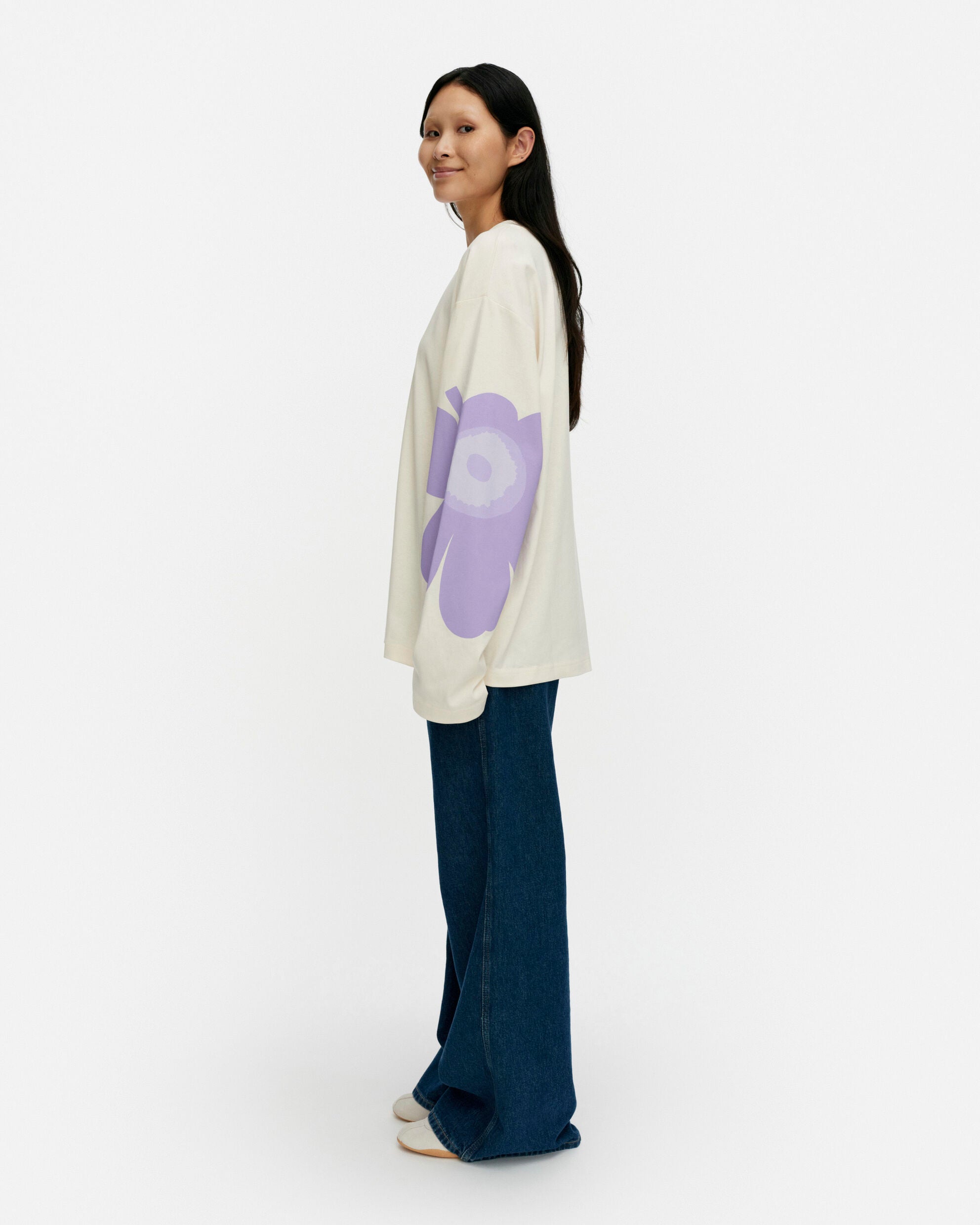 Siksak Unikko Placement Kioski shirt
