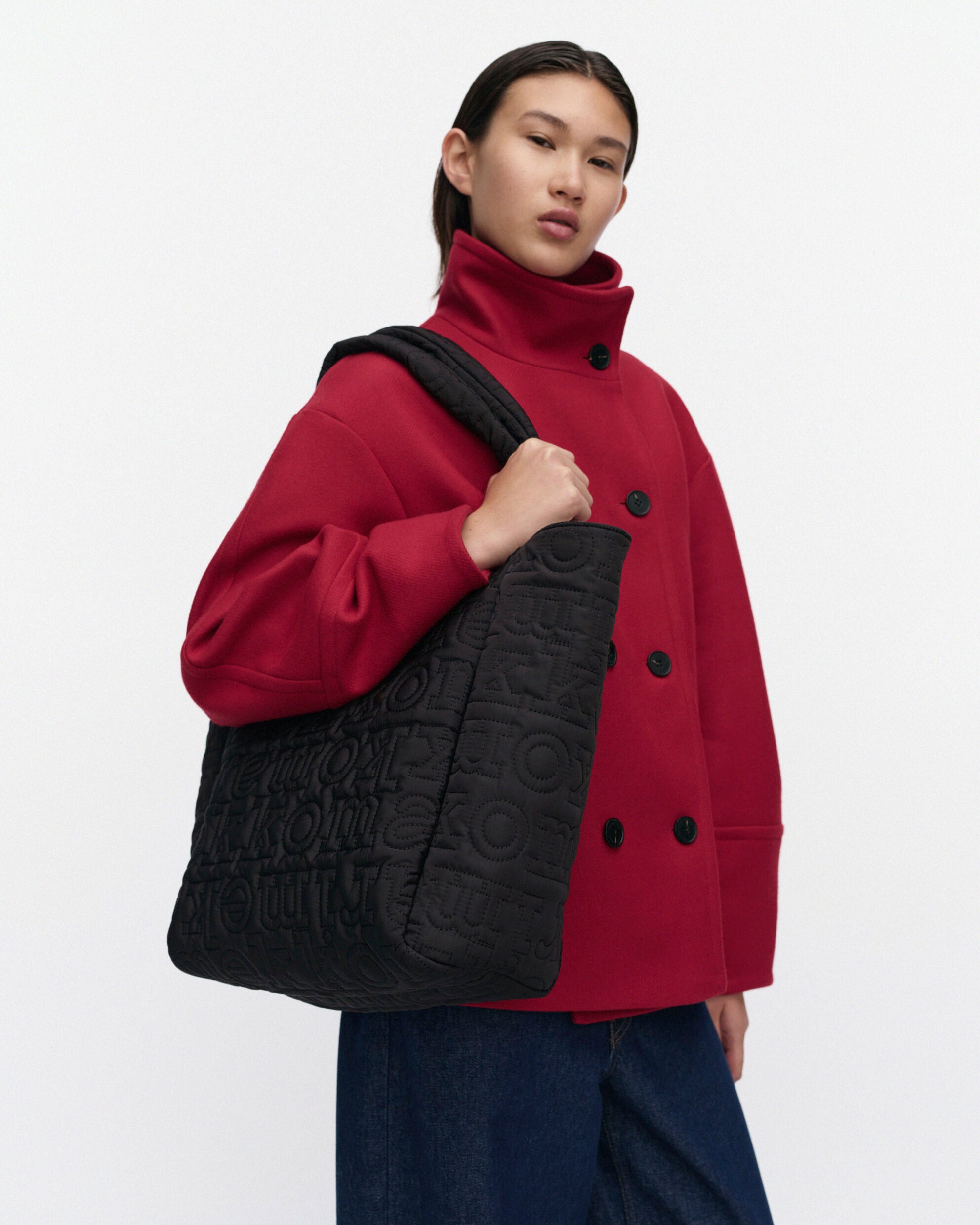 Joy Tote M Logo Shoulder bag