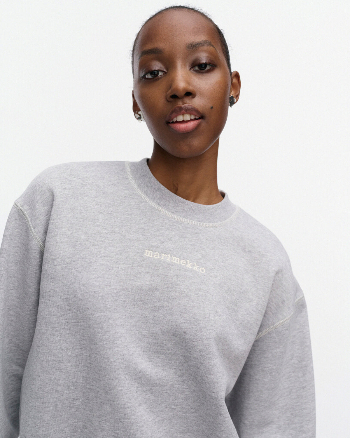 Laulut Logo Placement Kioski sweatshirt