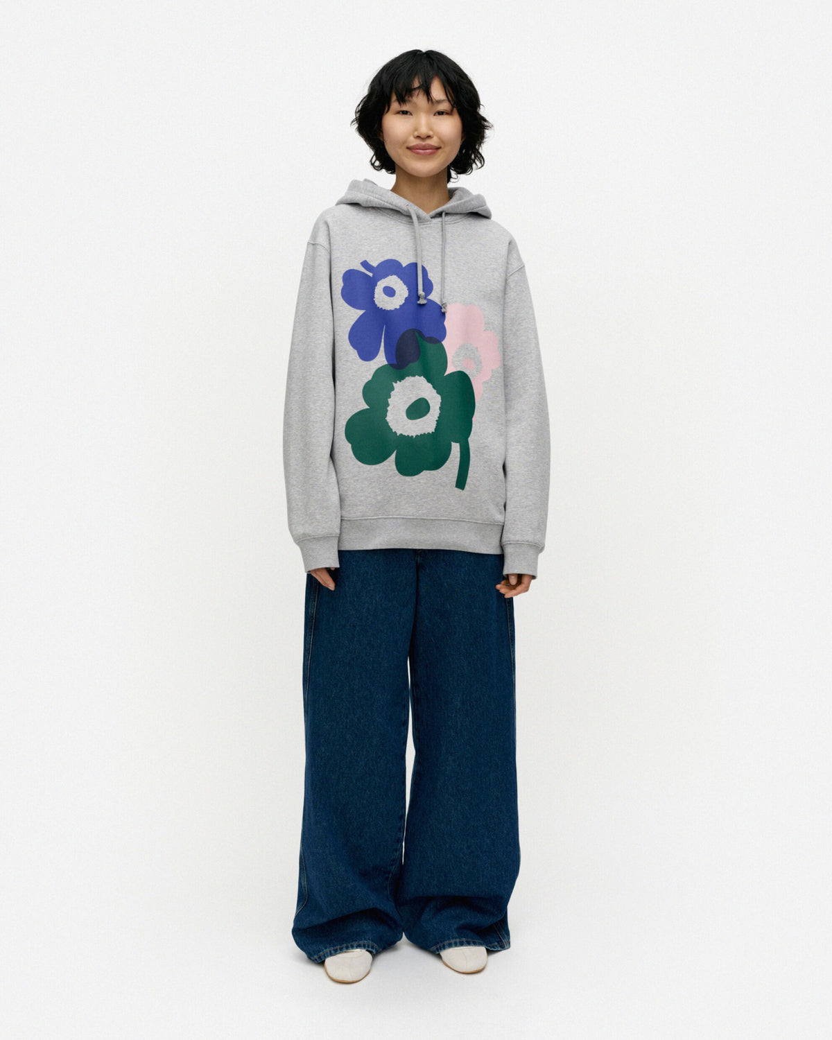 Teesi Unikko placement Kioski hoodie