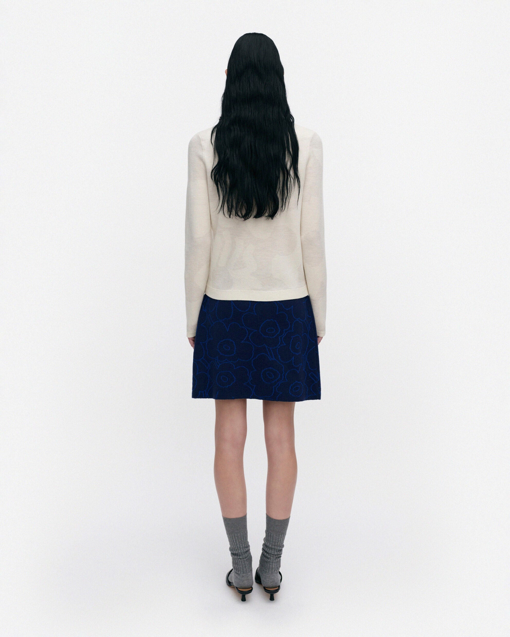 Vapaus Piirto Unikko Knitted skirt