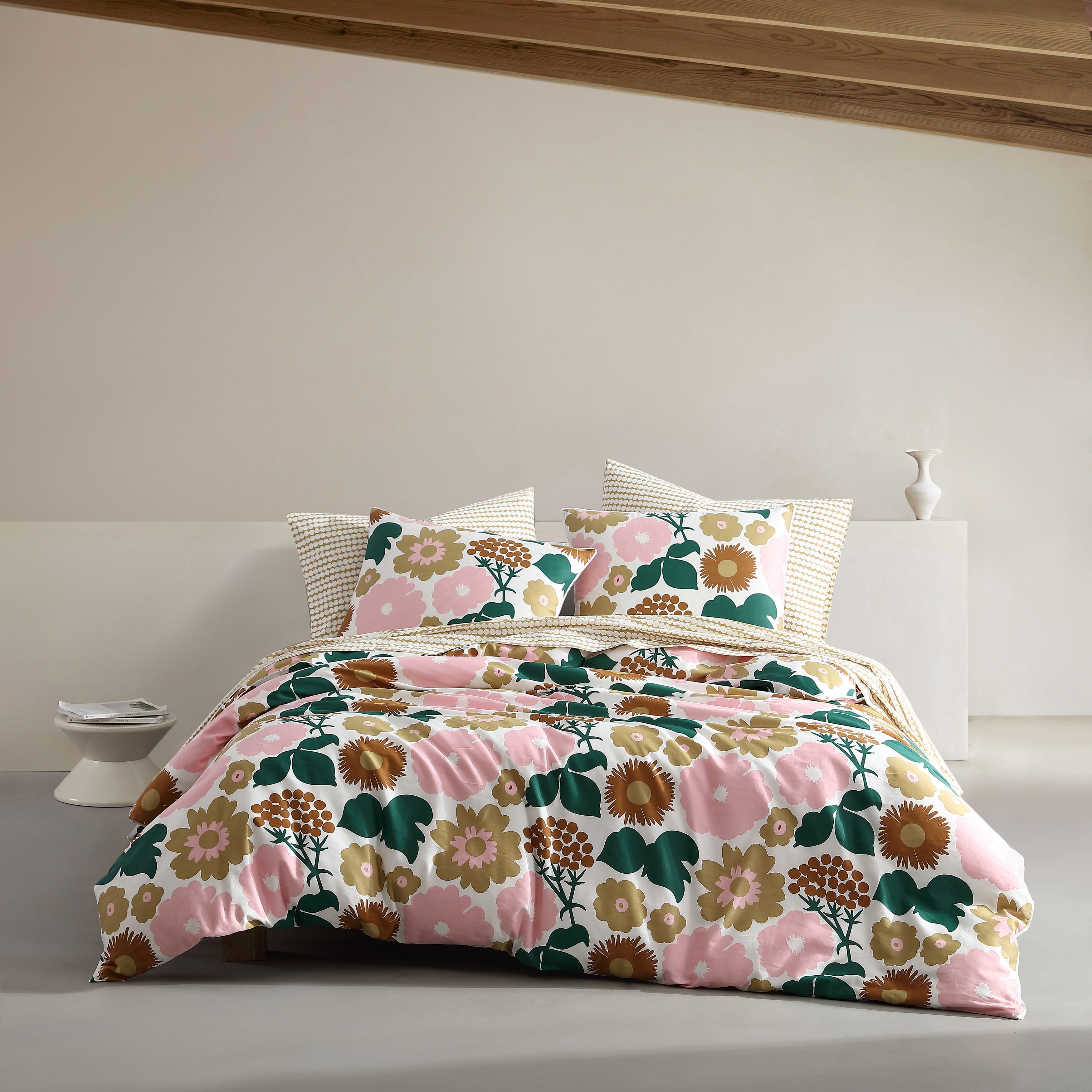Marimekko Pieni Kukkatori Multi Full Queen Duvet Cover Set