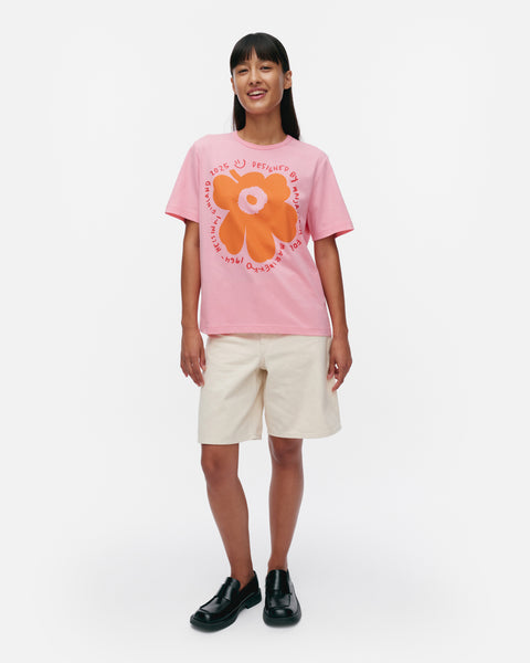 新品未使用 マリメッコ Erna Unikko Placement Tシャツ アジア限定】Erna Unikko Placement Tシャツ | Maija Isola