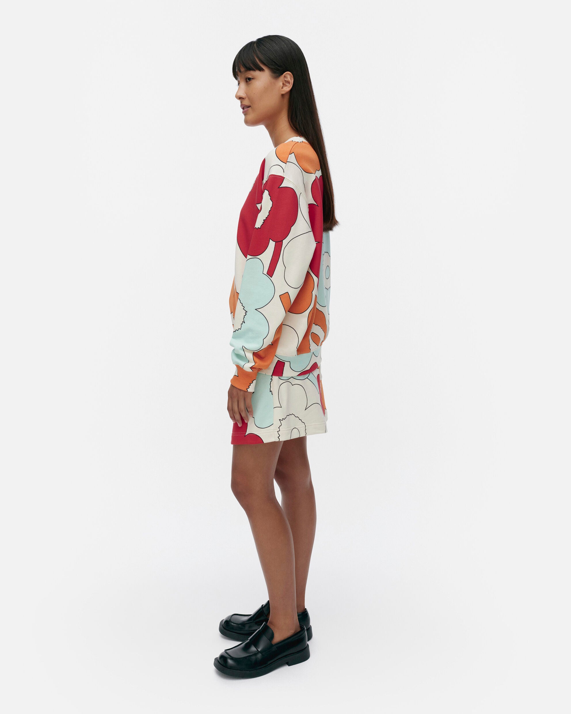 Leiot Piirto Unikko kioski sweatshirt