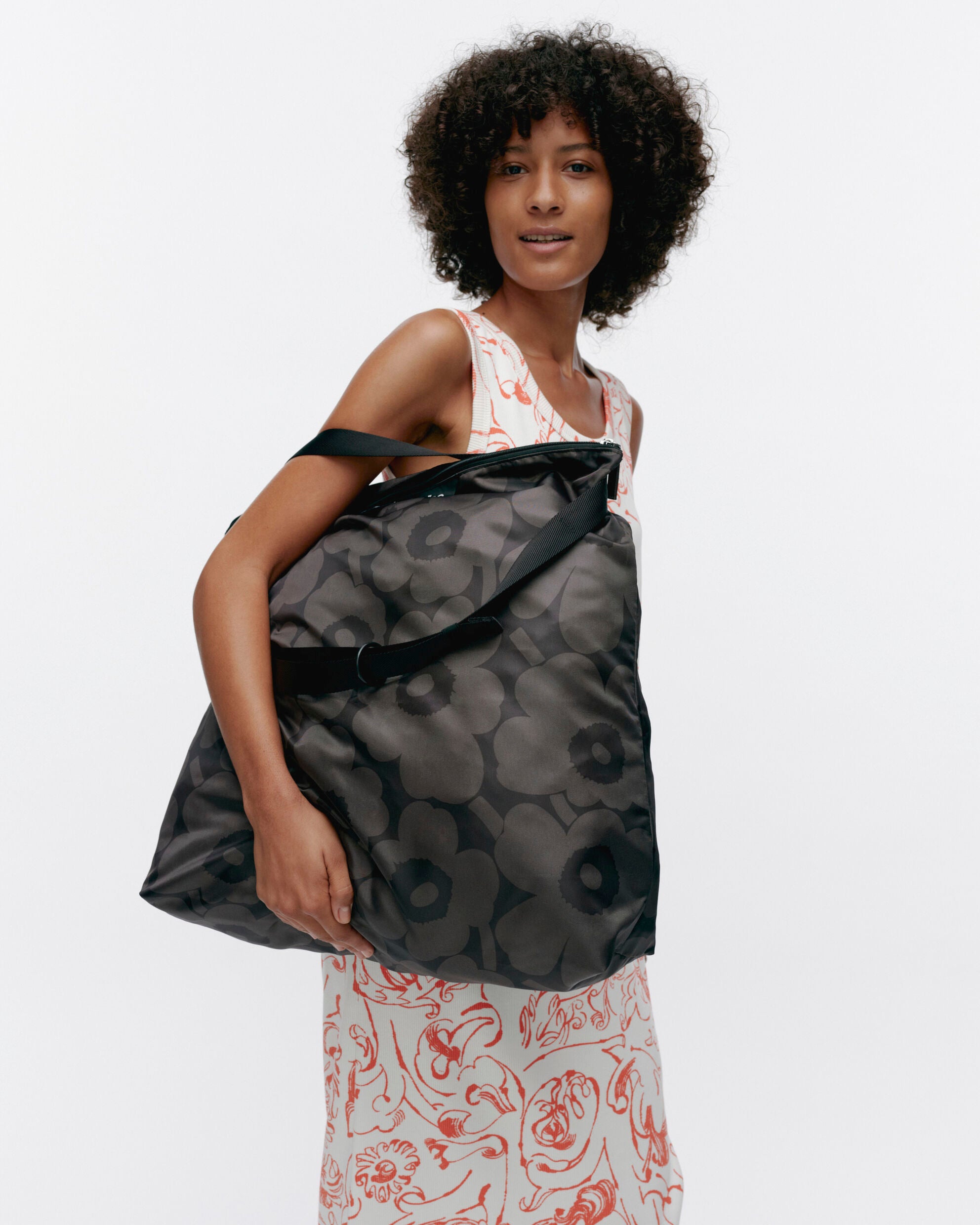 Neat Crossbody Unikko L