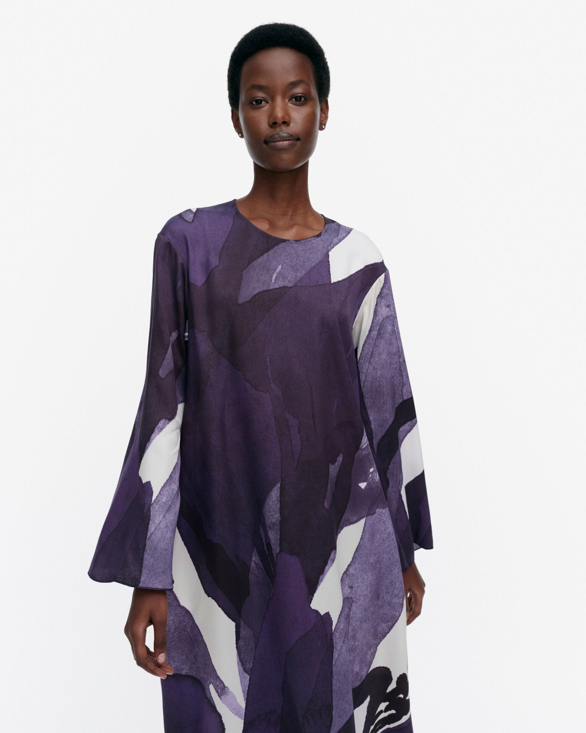 Fluidi Kylmänkukka dress