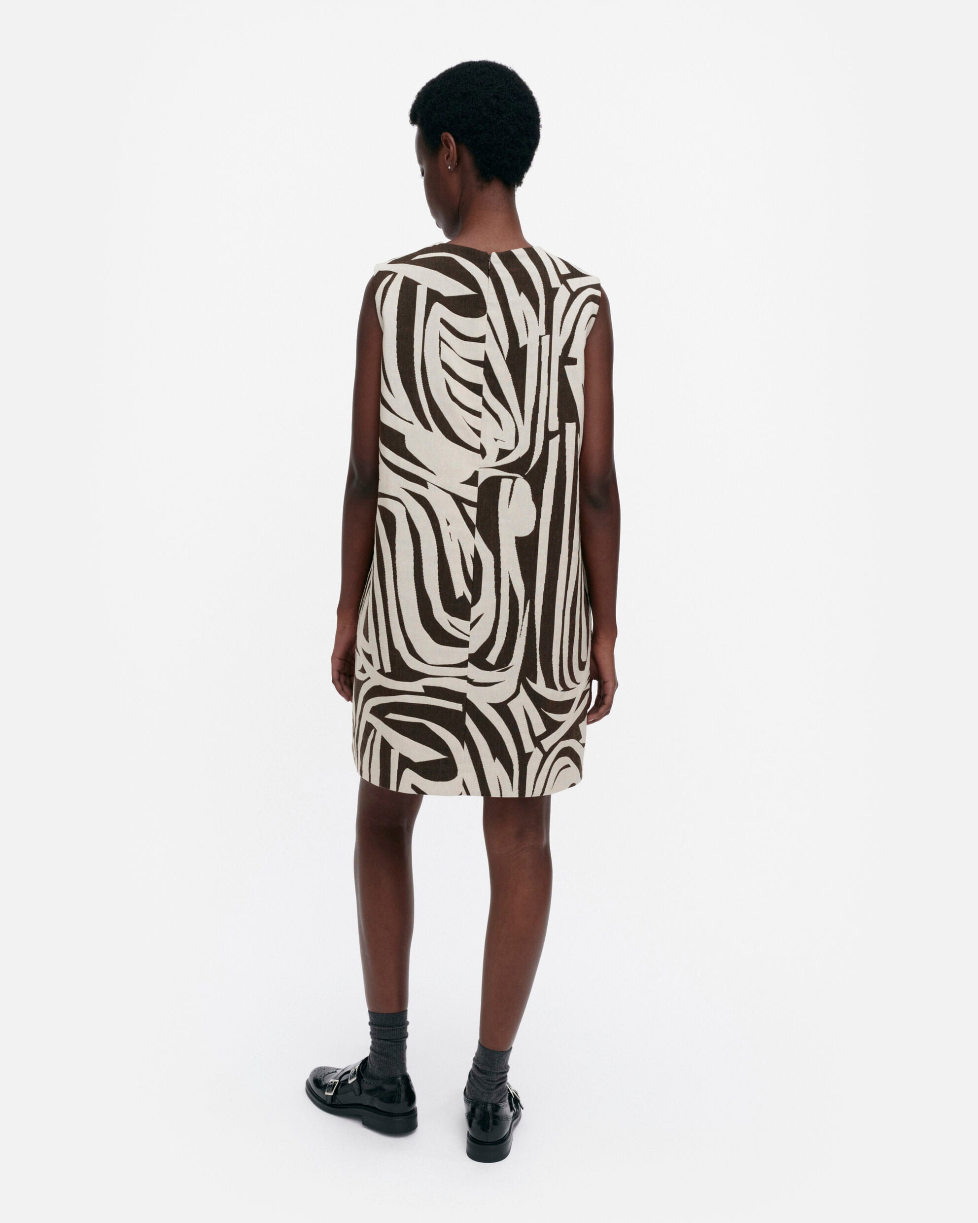 Hahmo Jokuraita dress