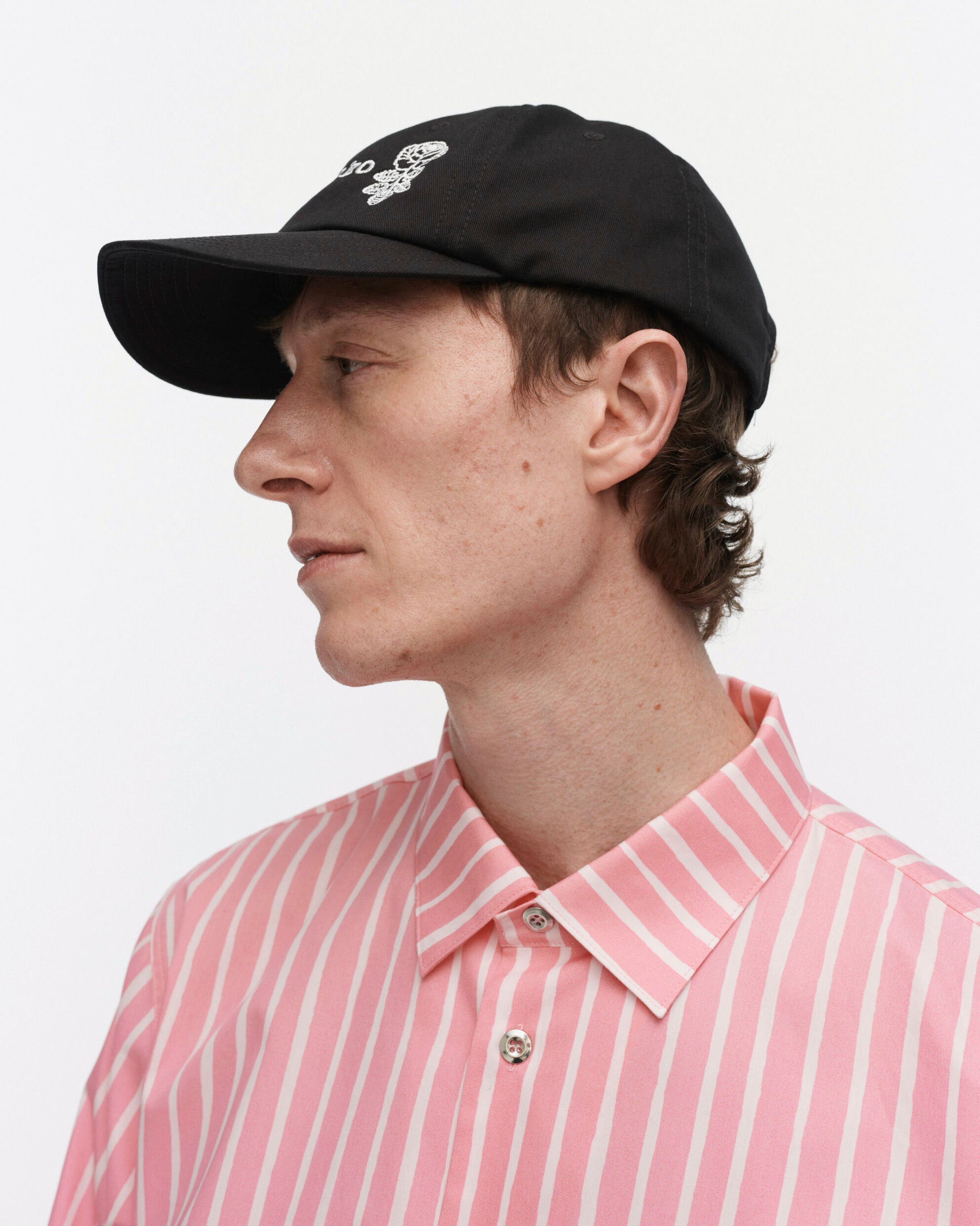 Auvo Vihkiruusu Kioski cap