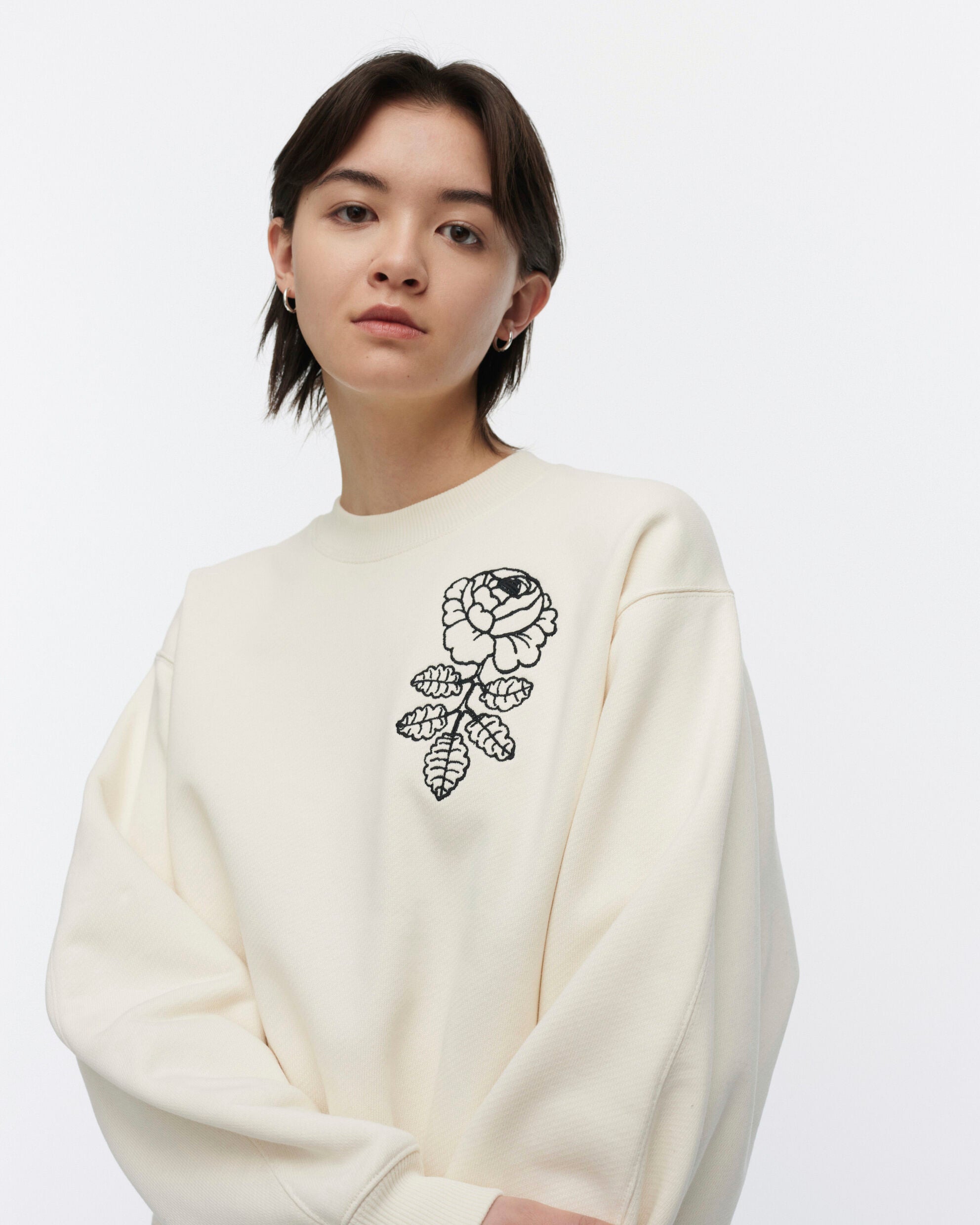 Hiutale Vihkiruusu Placement Kioski sweatshirt