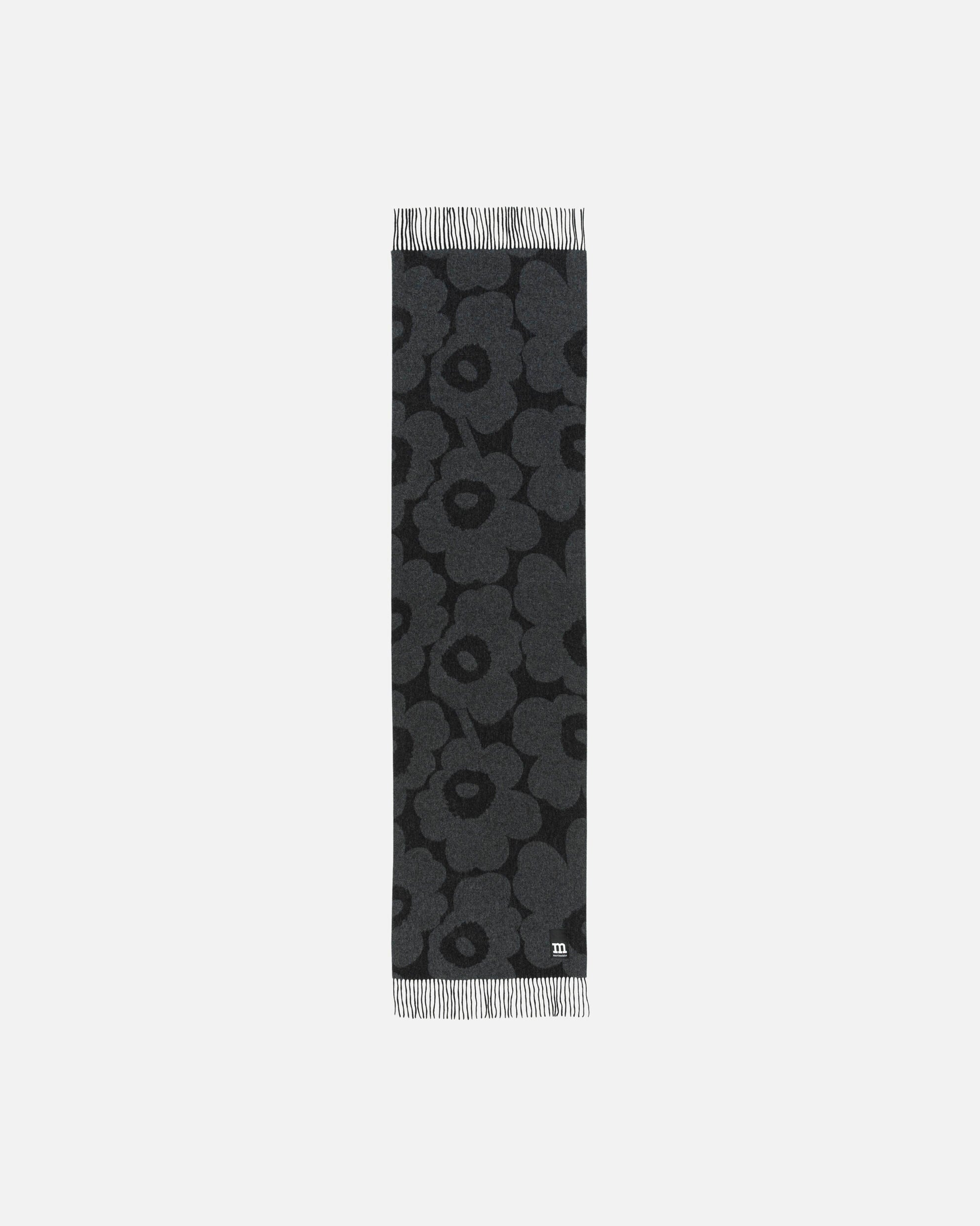 Identtinen Unikko Scarf
