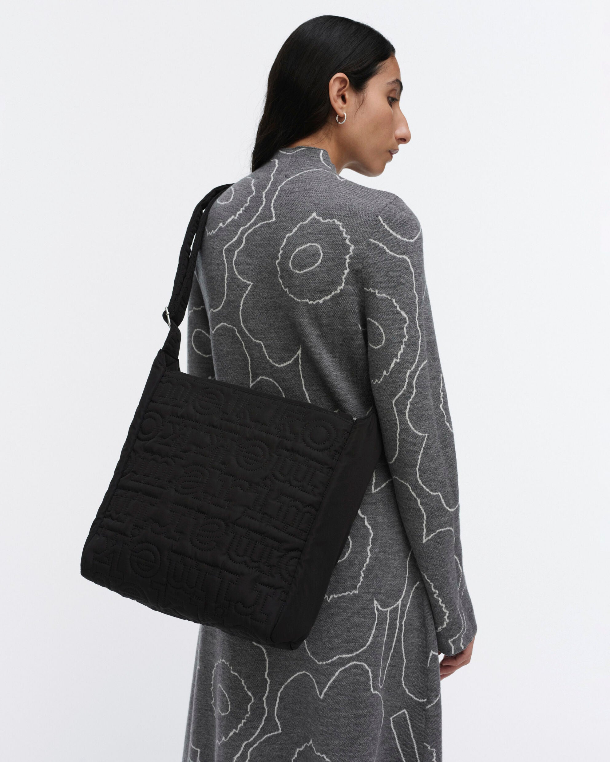 Joy Crossbody M Logo Shoulder bag